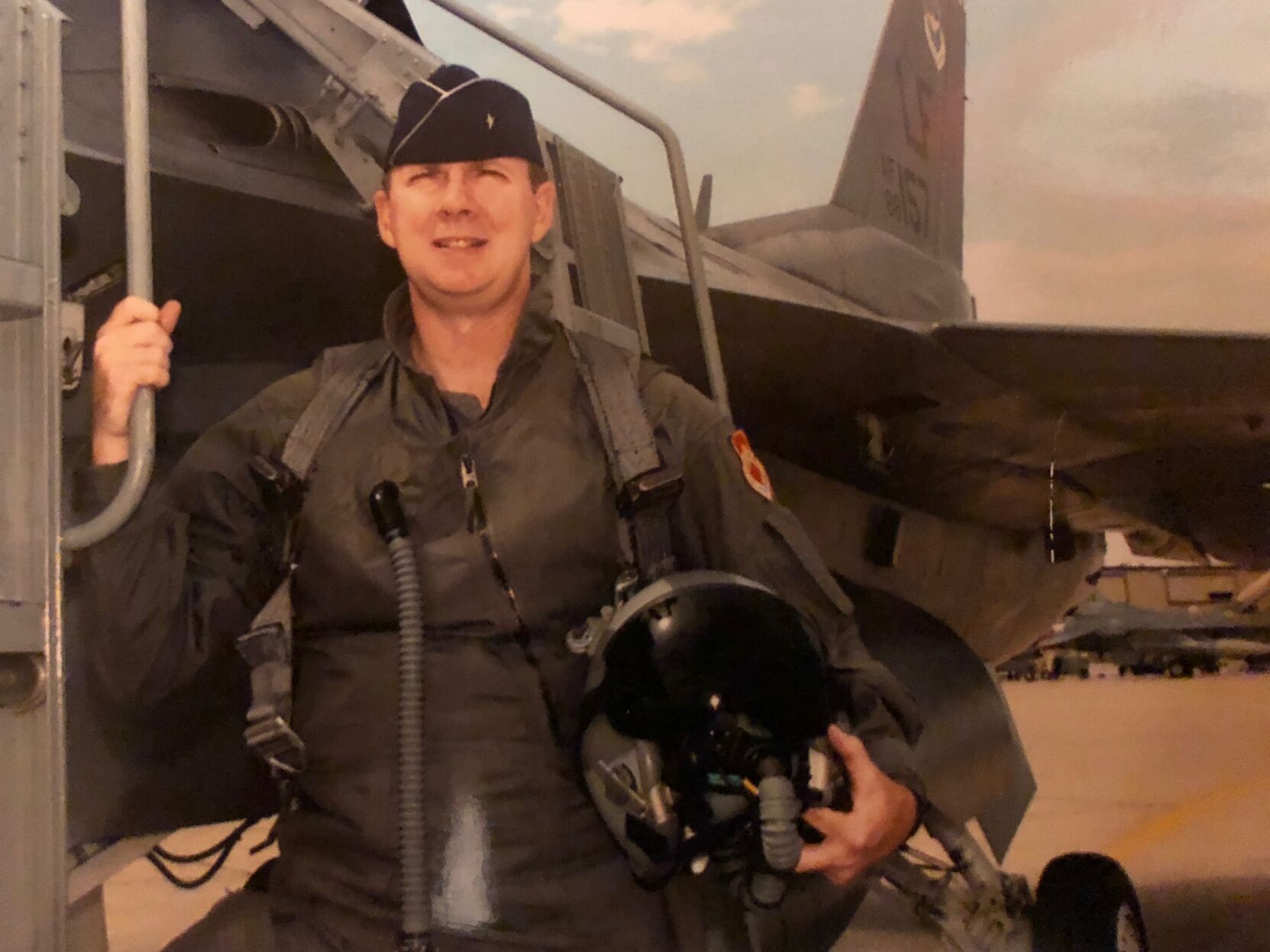 62124-dg-news-wings-ceo-to-retire-2