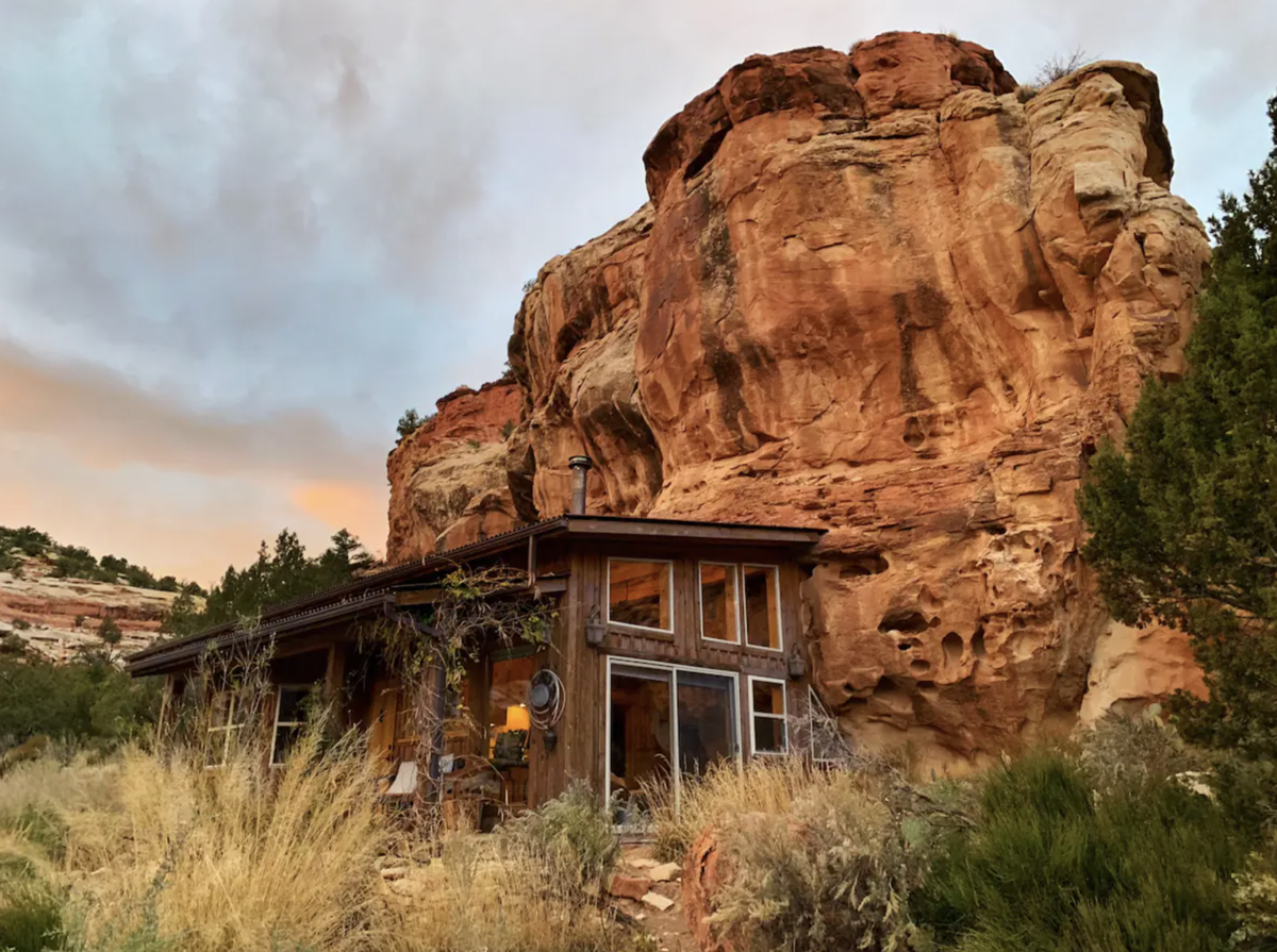 Photo Credit: Grant and Laura Blakeman via Airbnb.