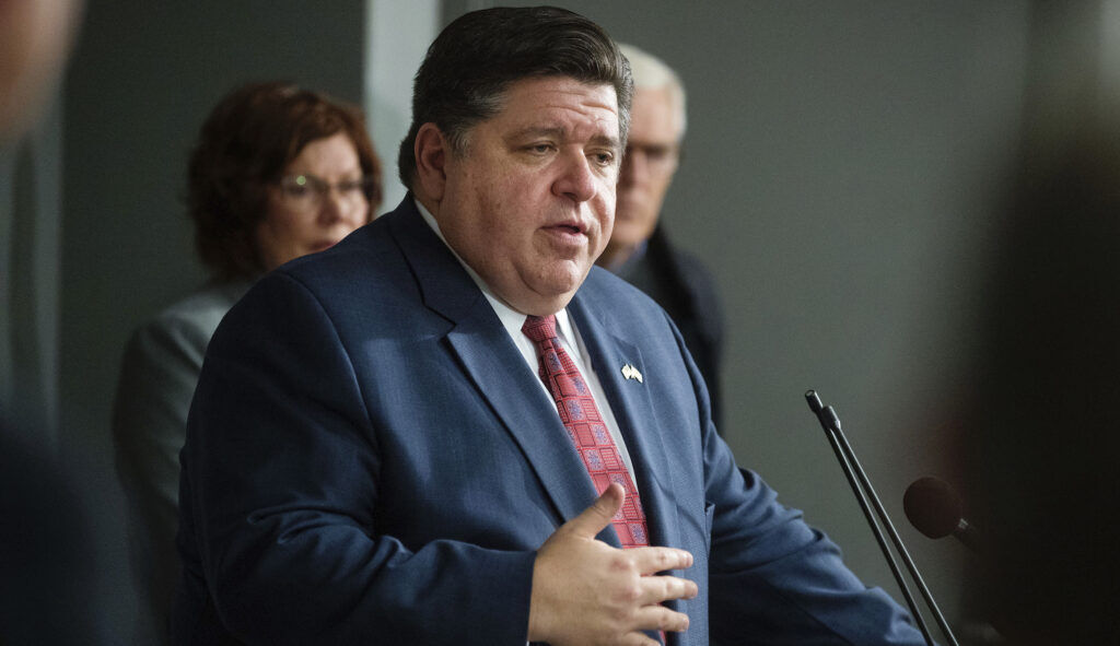 IRS: Illinois loses $10 billion in income from 87,000 people moving out