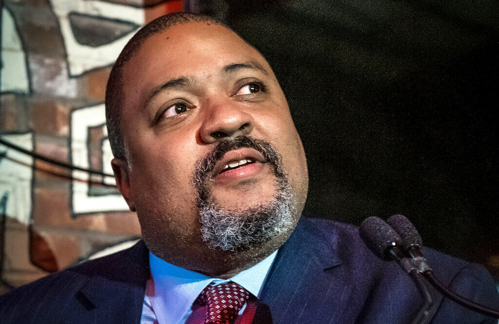 Alvin Bragg, now Manhattan District Attorney, speaks with supporters on election night in New York, on Nov. 2, 2021. (THE ASSOCIATED PRESS FILE)