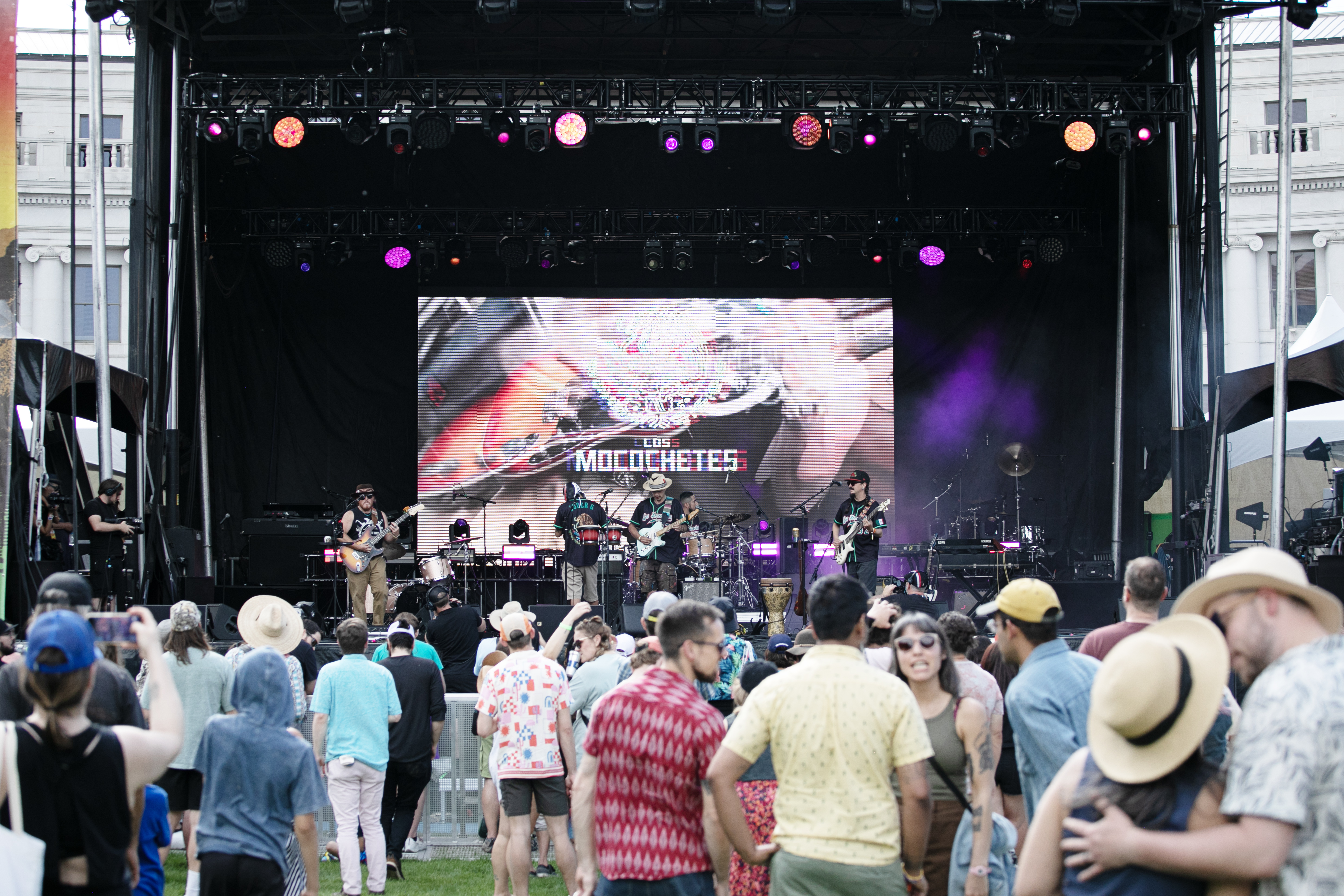 Like ‘six festivals in one’ : Inaugural Outside Festival kicks off in Denver’s Civic Center Park