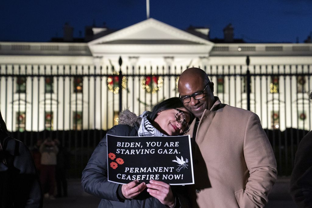 ‘Squad’ Democrats rally behind Bowman ahead of New York primary