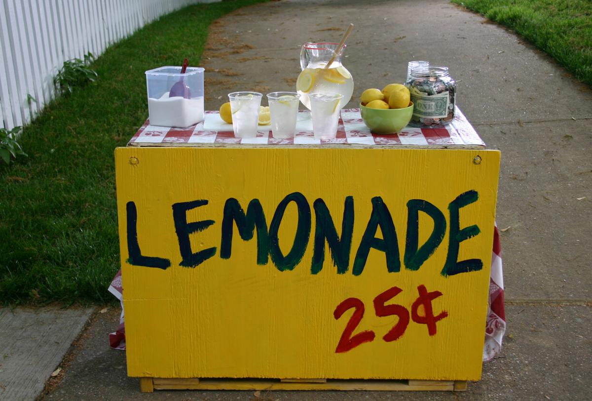 A lemonade stand for 25 cents a cup