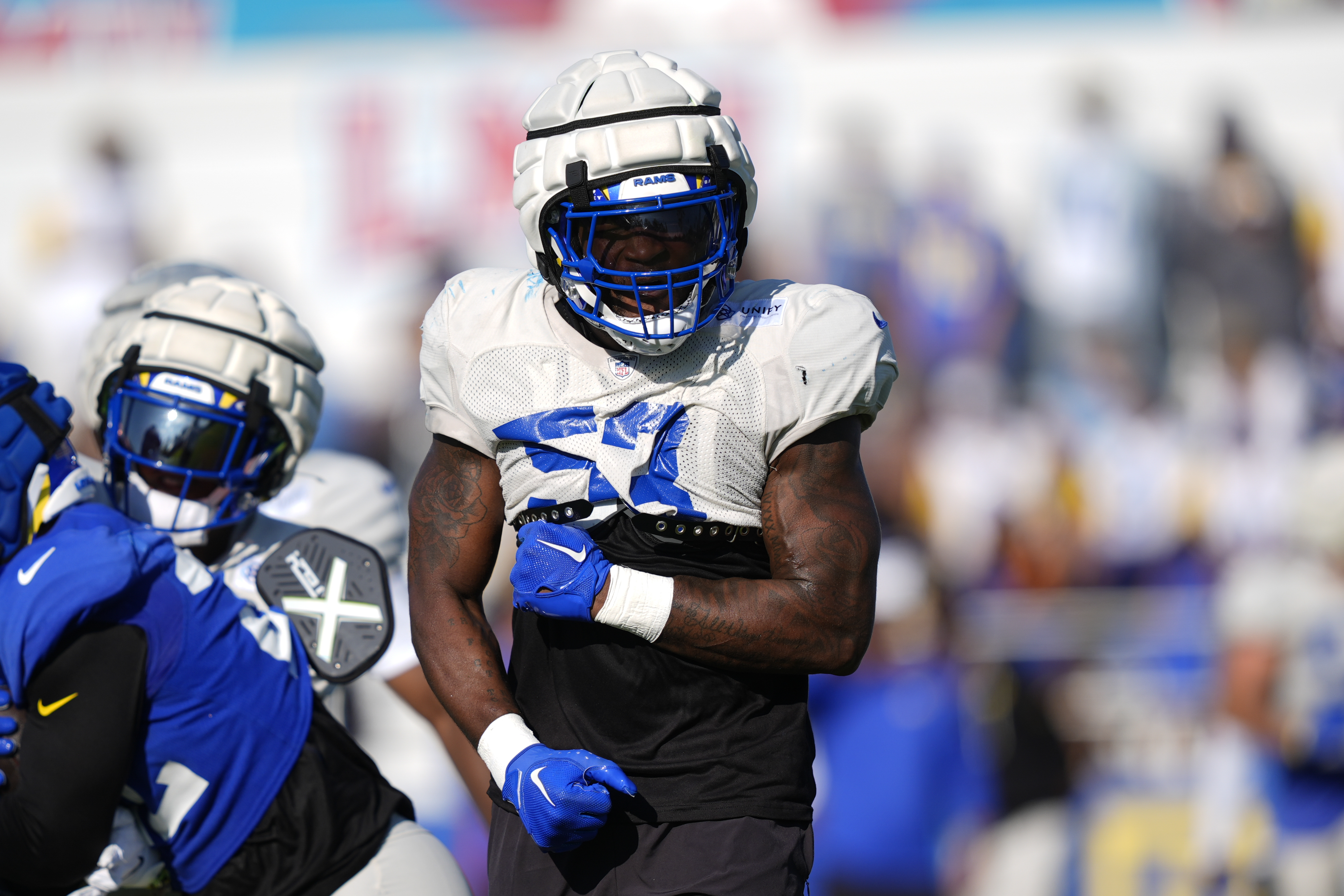 Mark Kiszla: Why the Broncos should pursue linebacker Ernest Jones in trade with Los Angeles Rams