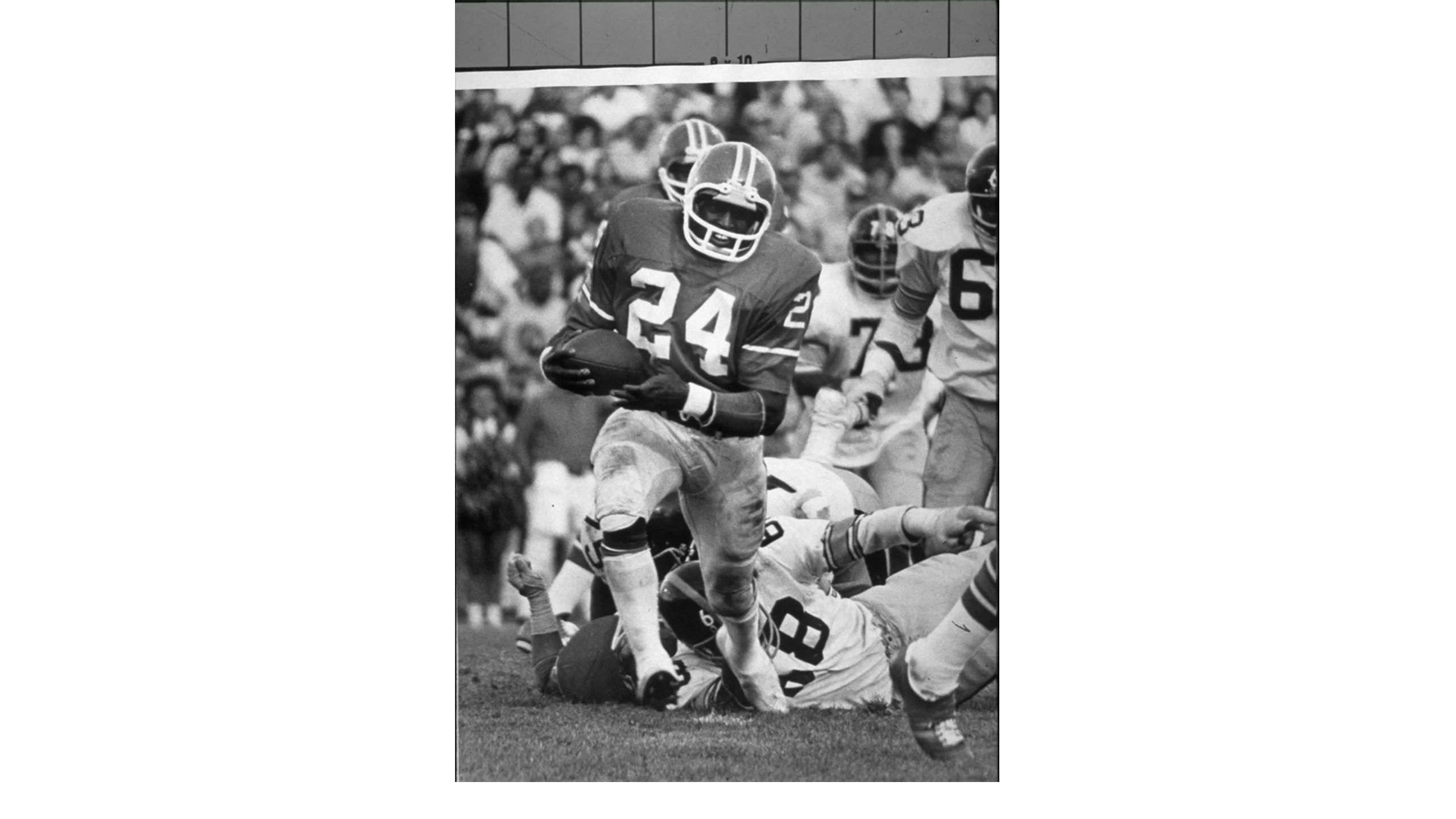 Broncos running back Otis Armstrong against the Pittsburgh Steelers on Sept. 22, 1974 at Mile High Stadium. (Photo courtesy of Denver Broncos.)