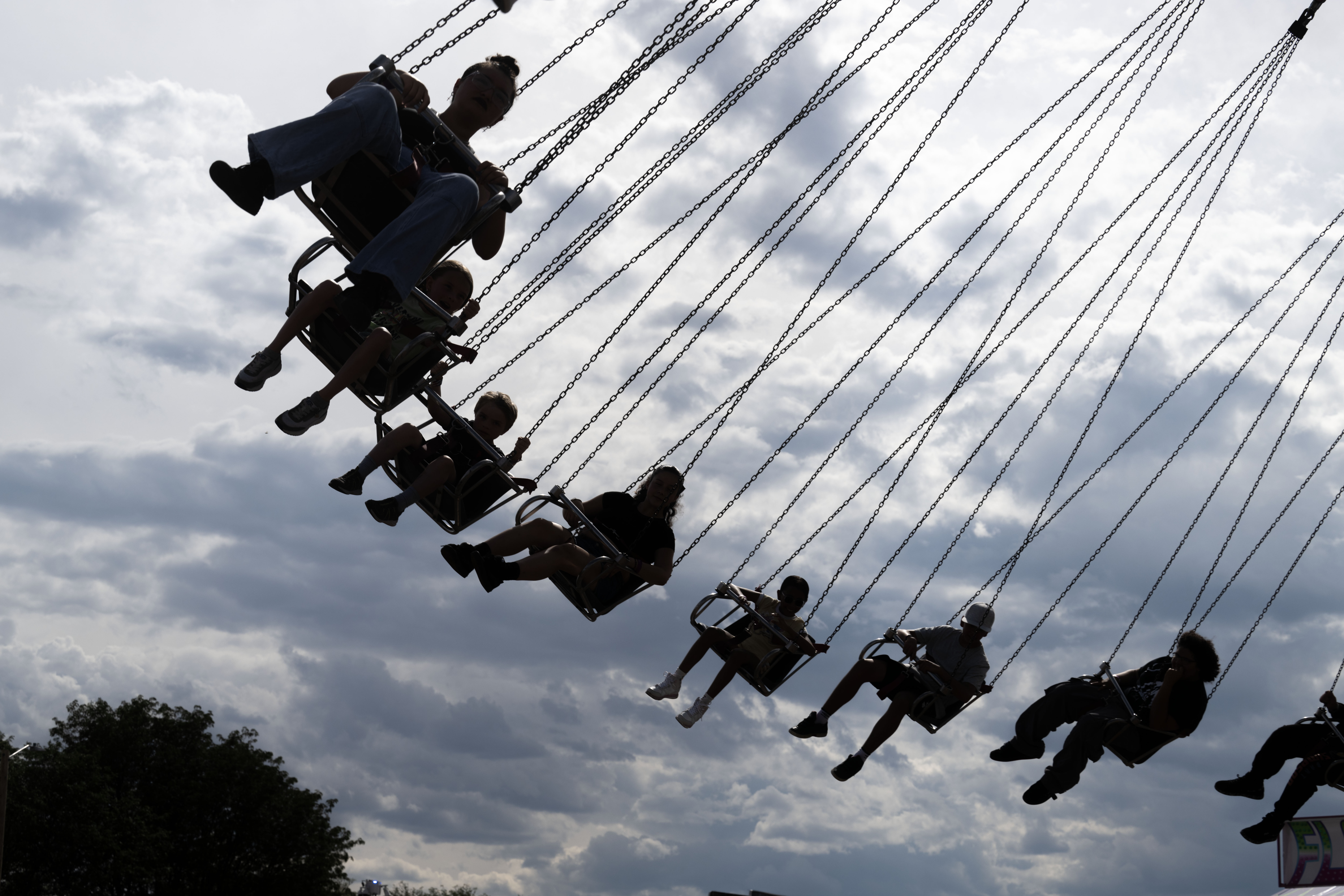 People ride the Yoyo at the Colorado State Fair on Wednesday, Aug. 28, 2024 (Stephen Swofford, Denver Gazette) (StephenSwoffordPhotographerstephen.swofford@gazette.comhttps://secure.gravatar.com/avatar/1ddcaf11c5d70eaa58546ddc4e038687?d=mm&r=g)