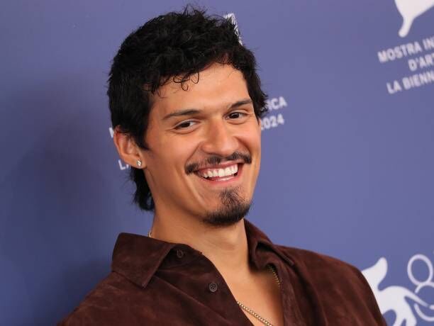 Catch Omar Apollo tonight at Red Rocks Amphitheatre, Morrison. (Getty Images)