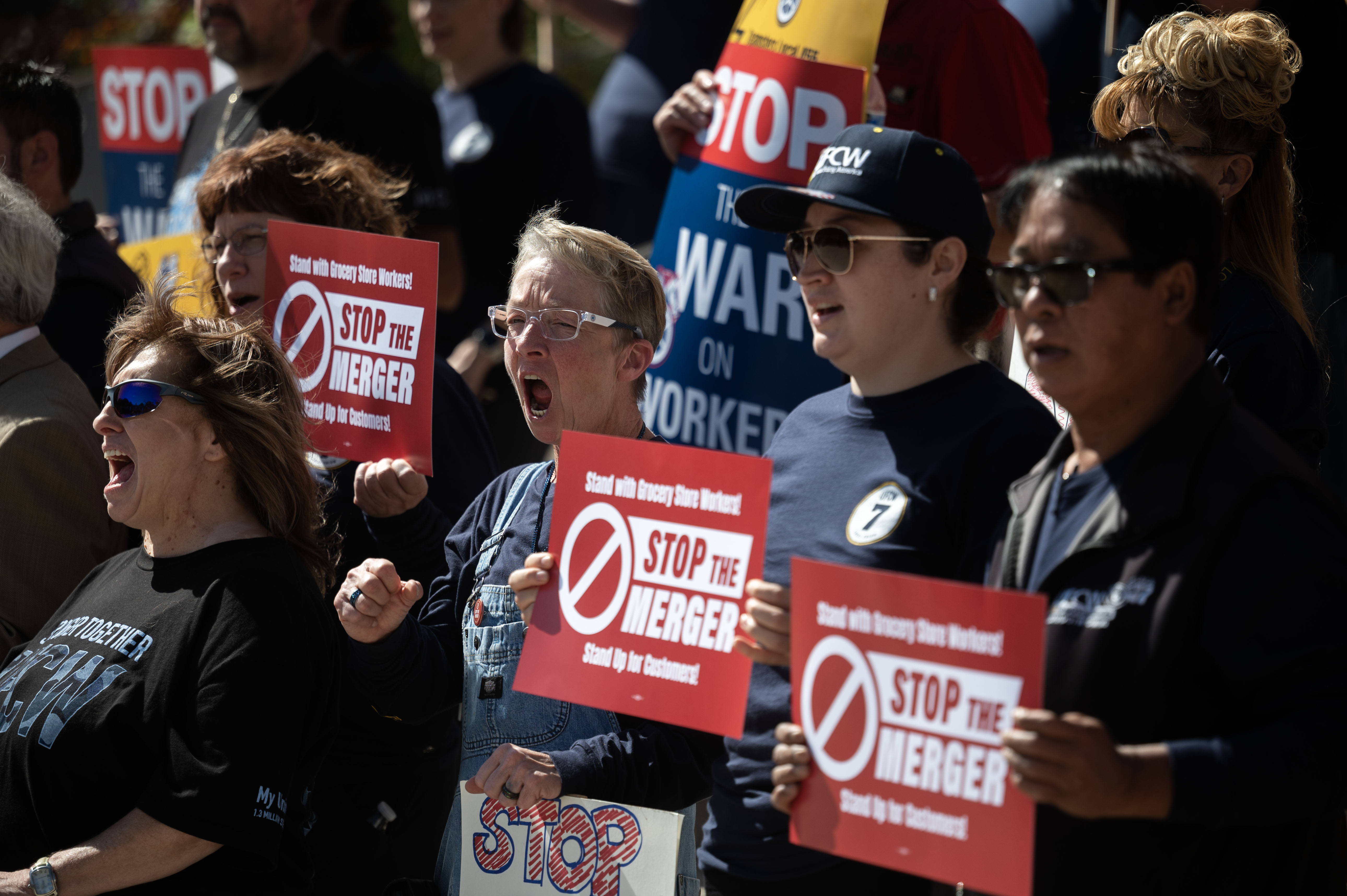 Kroger-Albertsons merger trial: Colorado, grocers offer opening arguments