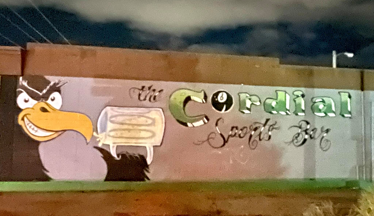 This used to be Eddie's Cordial, which closed as