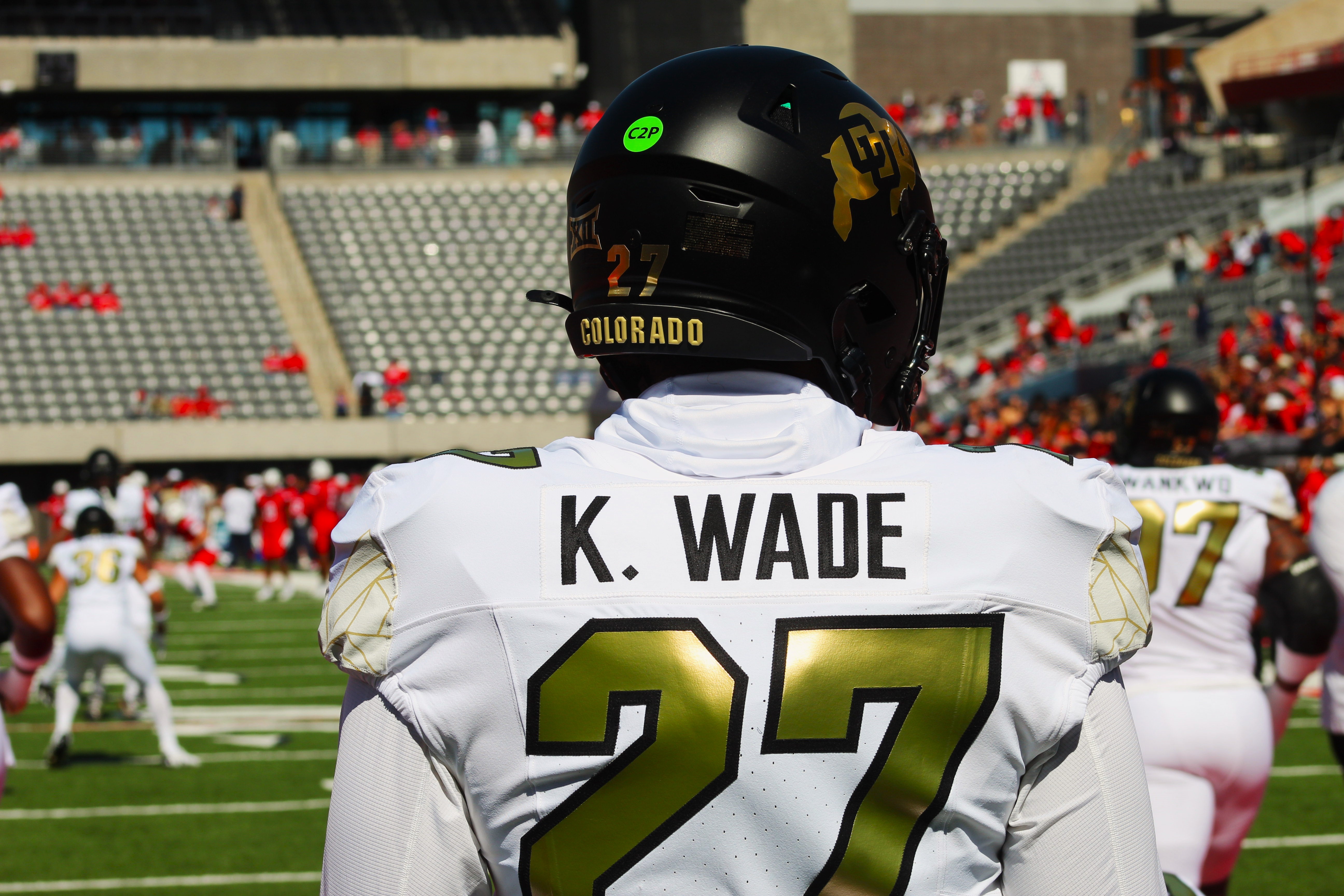 Colorado junior defensive end Keaten Wade looks on before a game against Arizona on Saturday, Oct. 19, 2024 at Arizona Stadium in Tucson, Ariz. (Tyler King, The Denver Gazette)