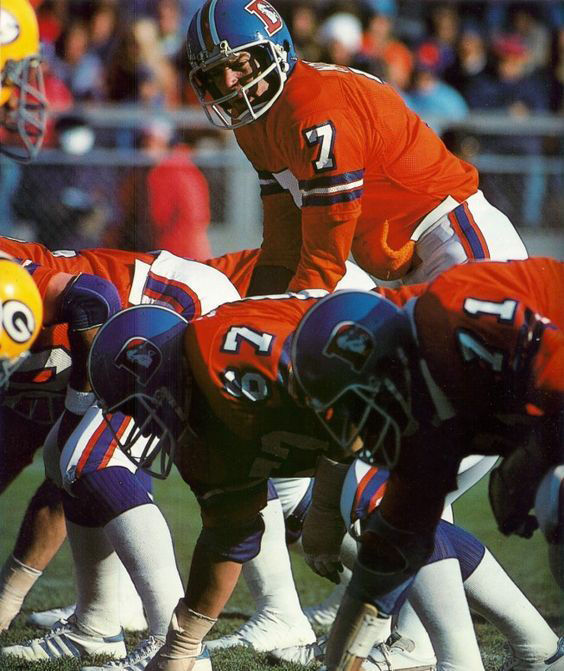 Broncos quarterback Craig Morton will return to Denver Sunday in a reunion with the 1977 Broncos team that advanced to the first Super Bowl in franchise history. (Associated Press) (The AP)