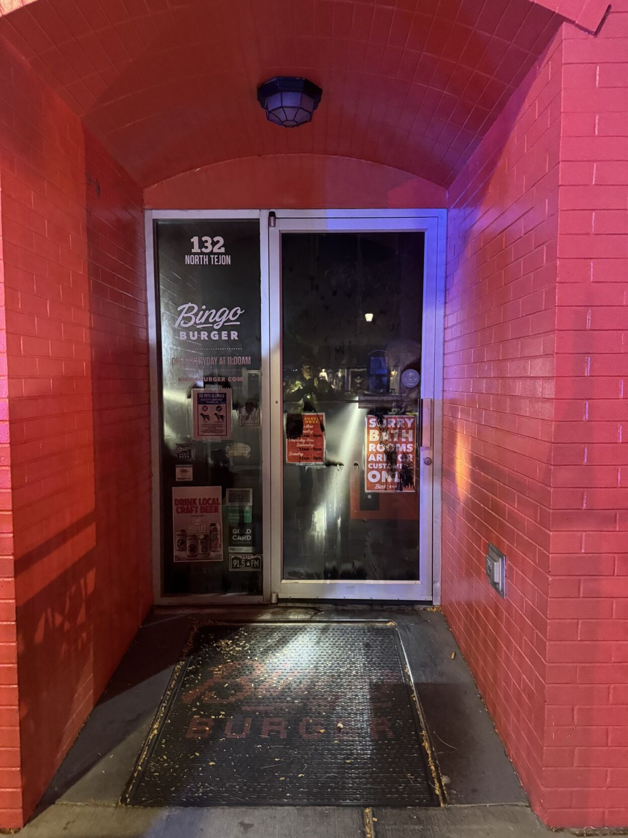 Downtown burger spot in Colorado Springs closed after early morning fire