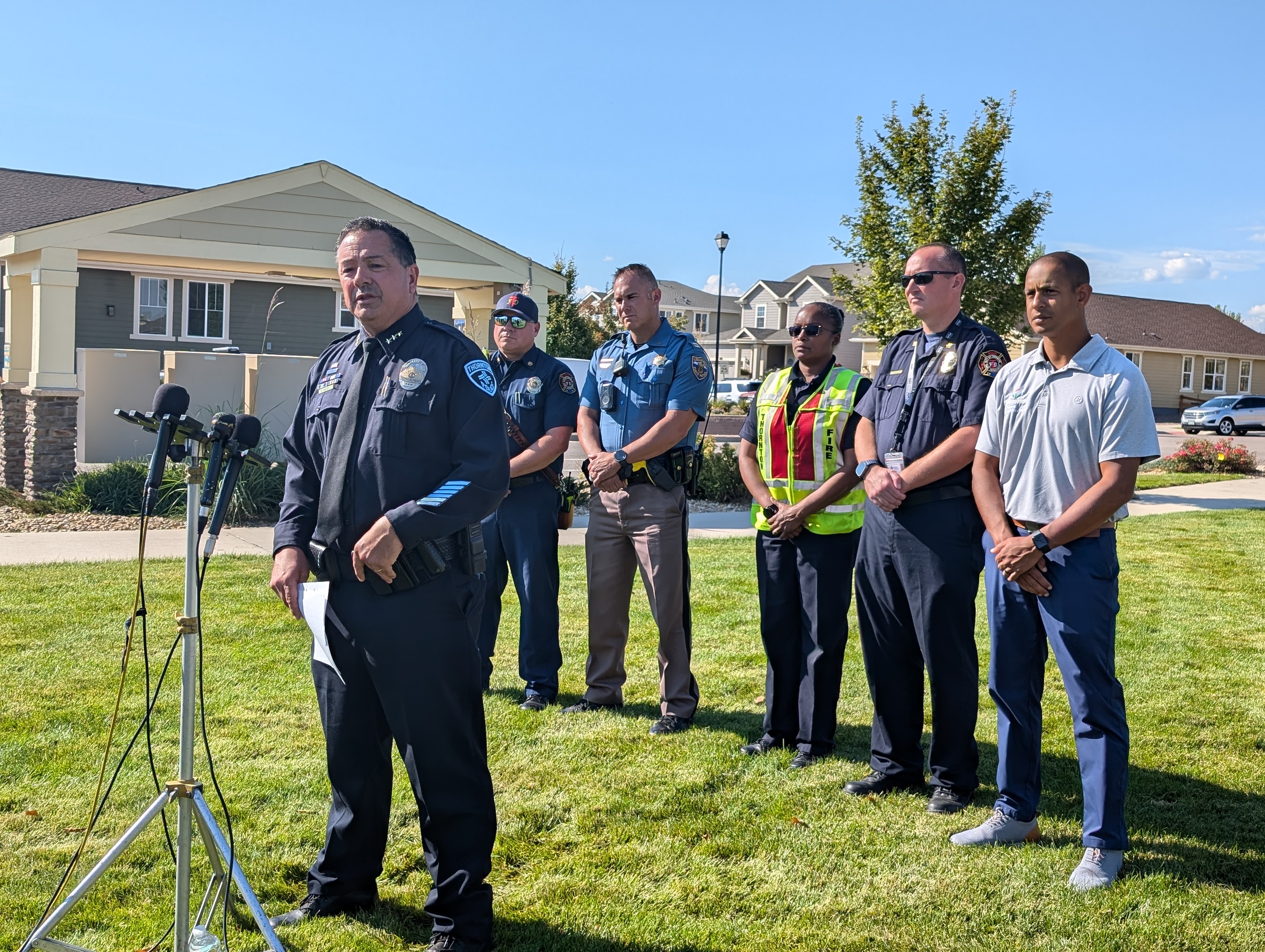 2 Thornton police officers shot during standoff, suspect dead