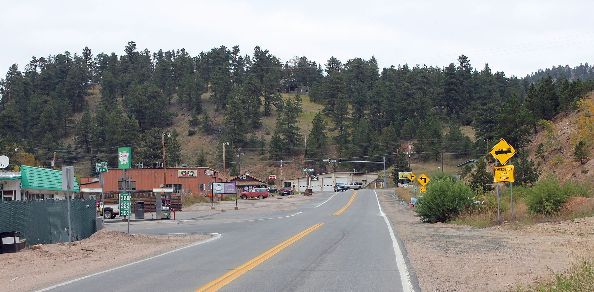 Coal Creek CanyonPhoto Credit: Jeffrey Beall (Wikipedia Creative Commons).