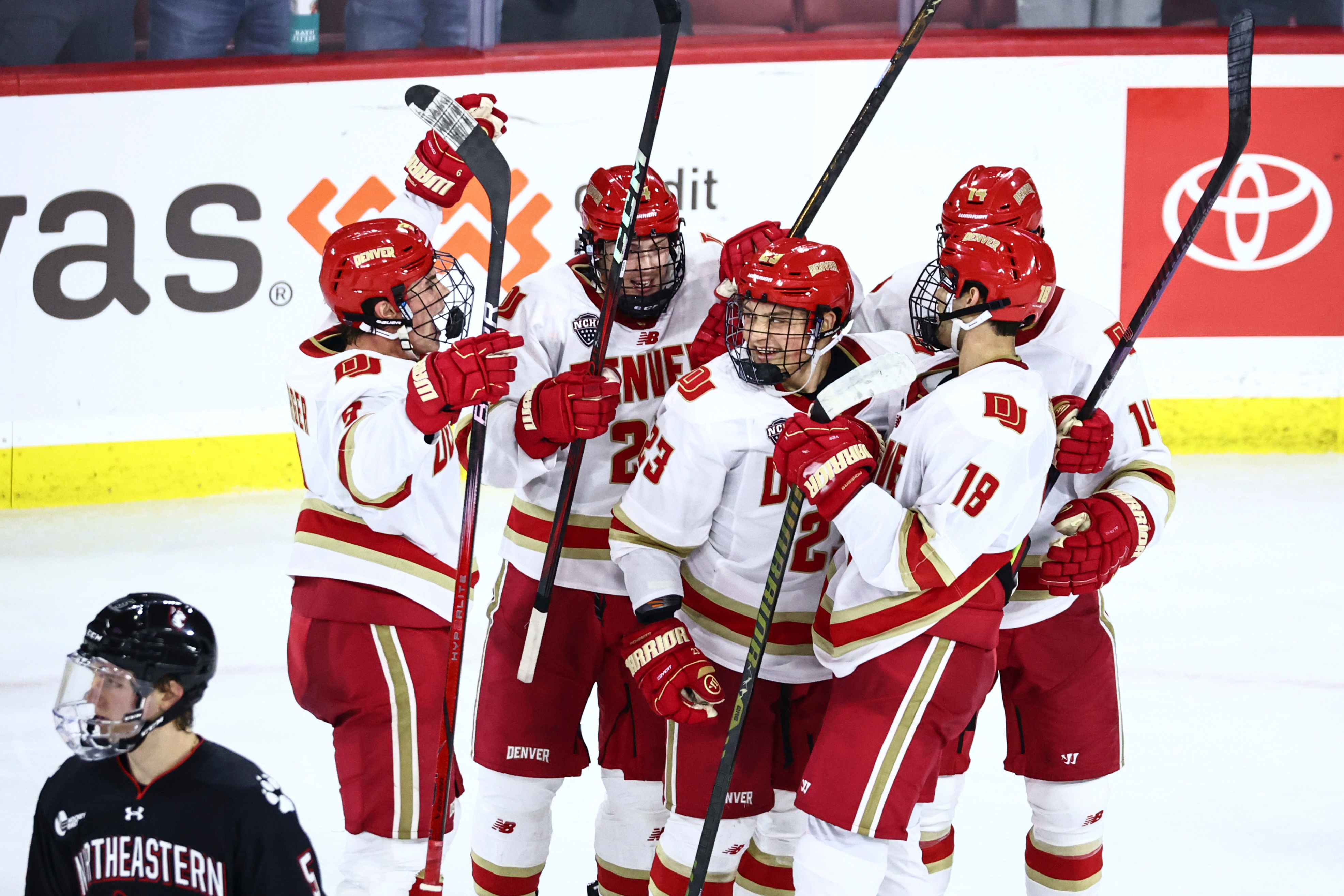 Denver Pioneers still No. 1 in poll as Colorado College jumps to No. 9 | Colorado Sunshine