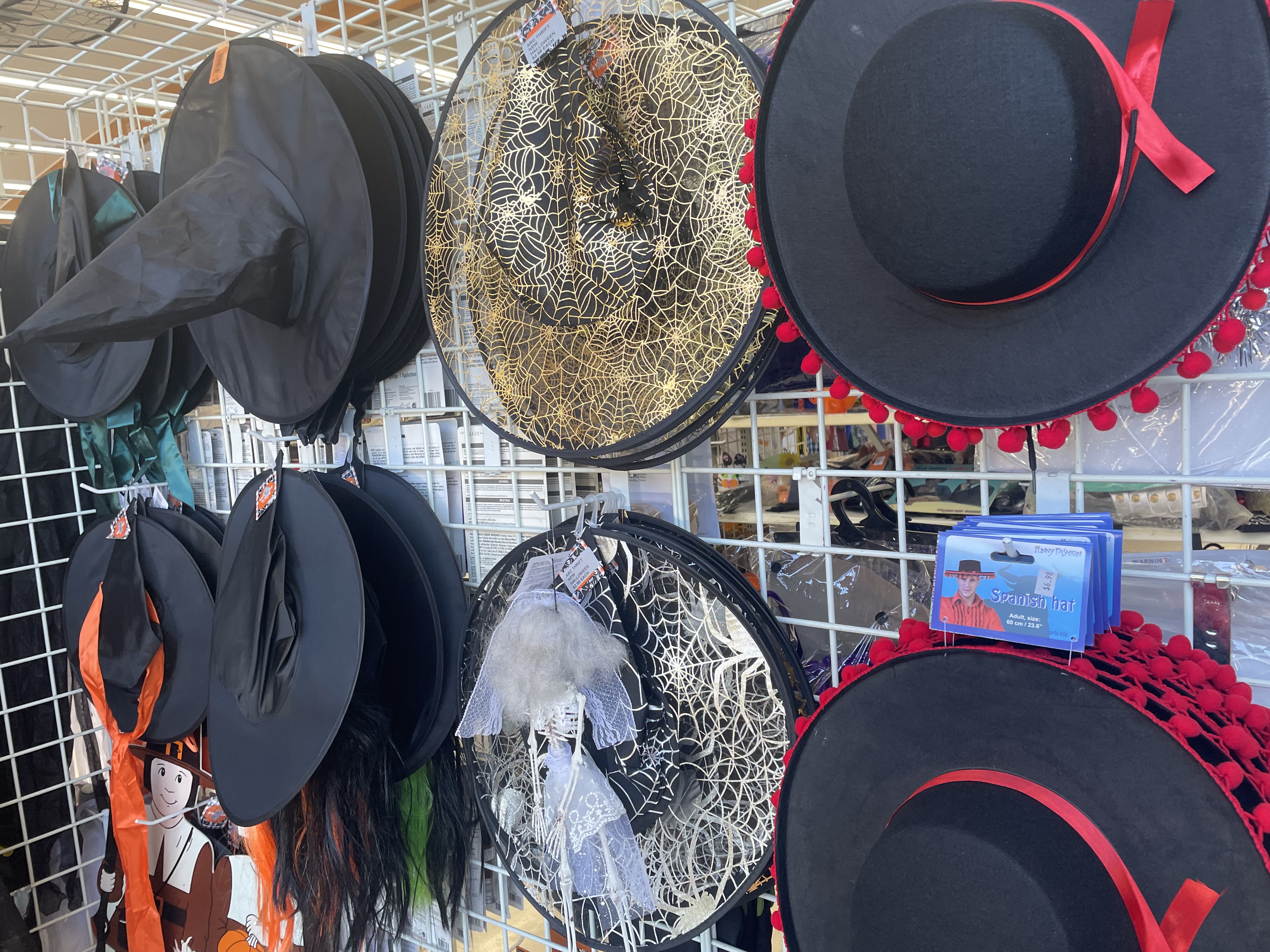 Coloradans score Halloween costumes at popular local thrift stores