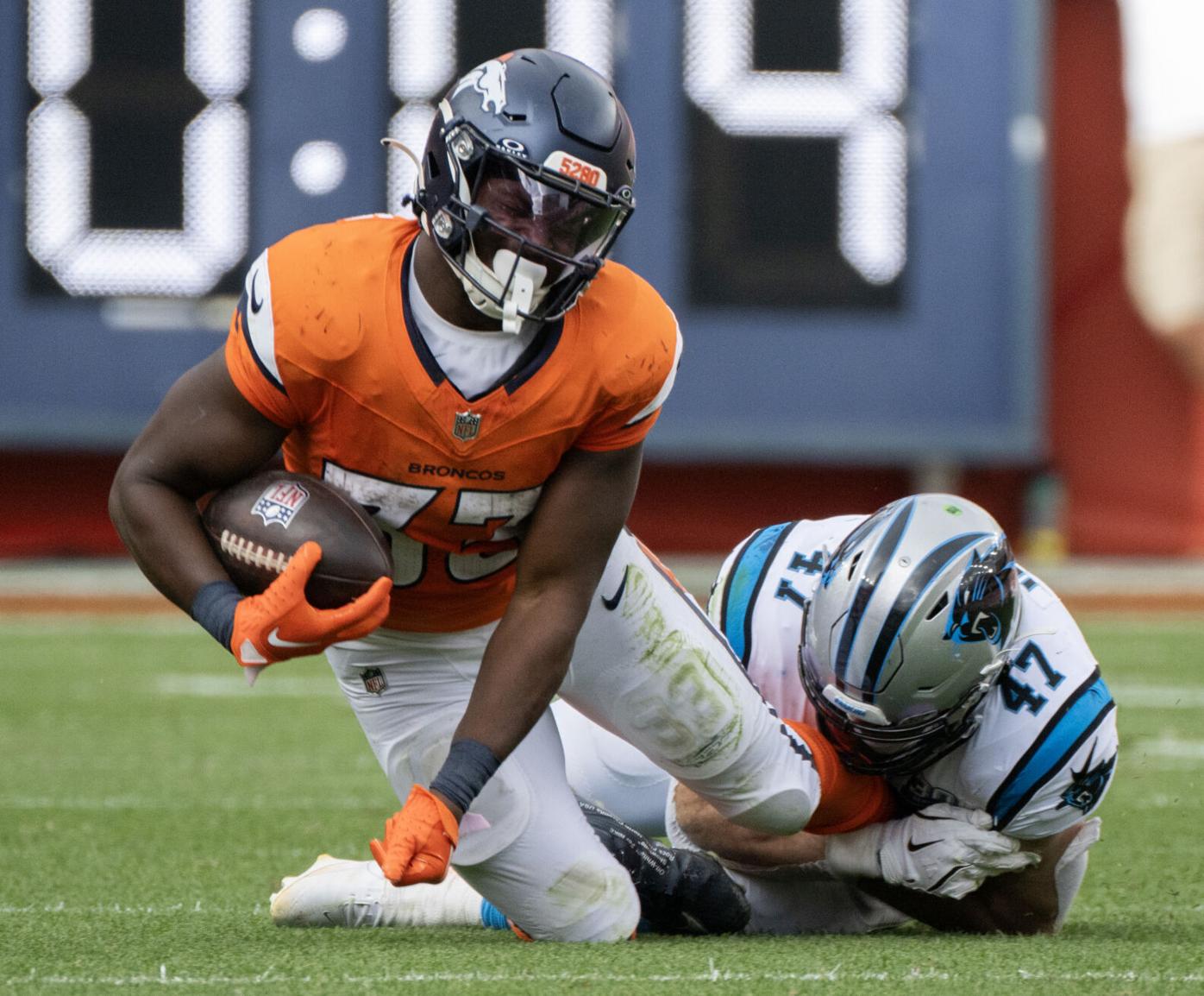 10_27_24 den car05183.jpg