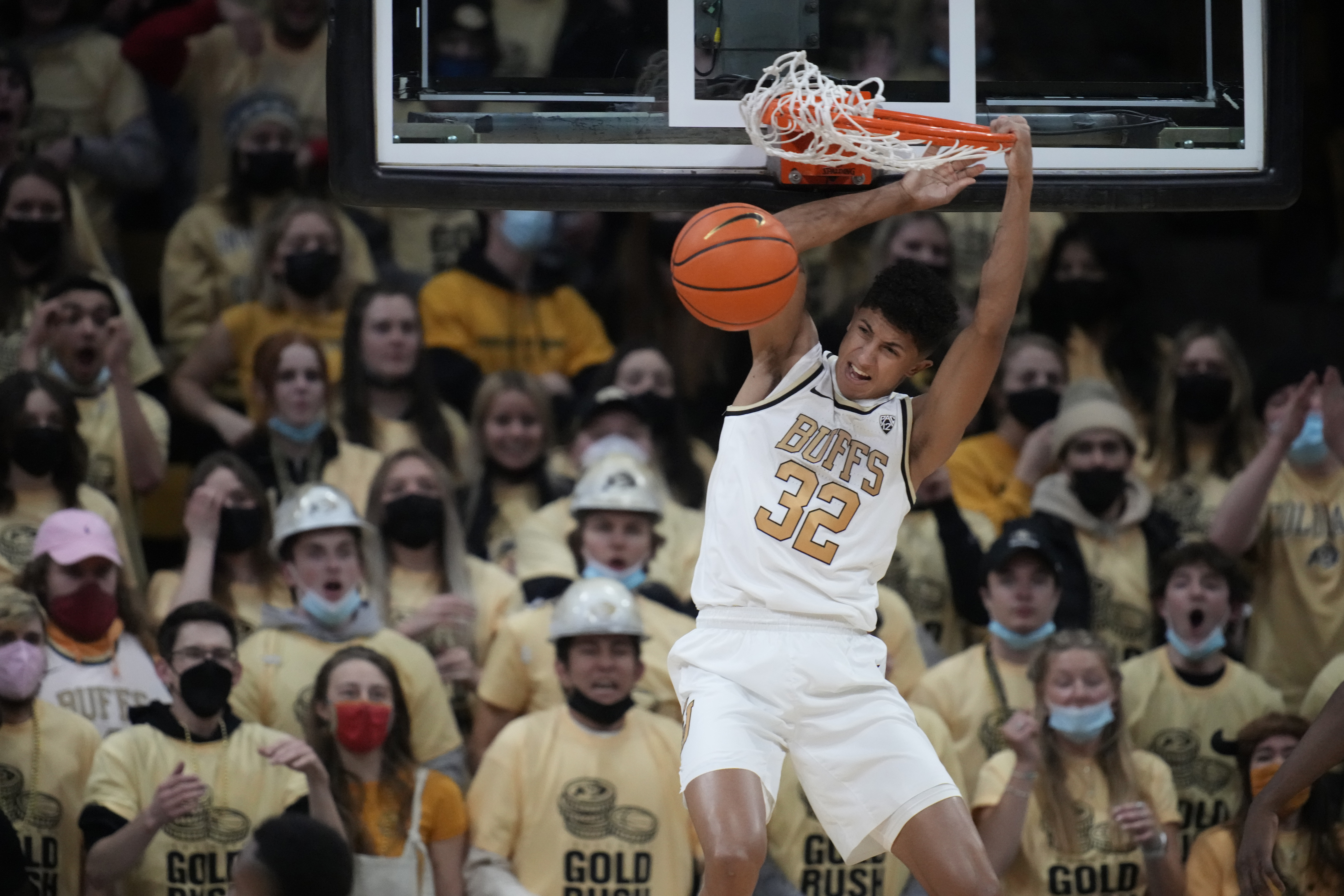 Colorado guard Nique Clifford (32) in the first half of an NCAA college basketball game Thursday, Feb. 3, 2022, in Boulder, Colo. (AP Photo/David Zalubowski) (David Zalubowski)