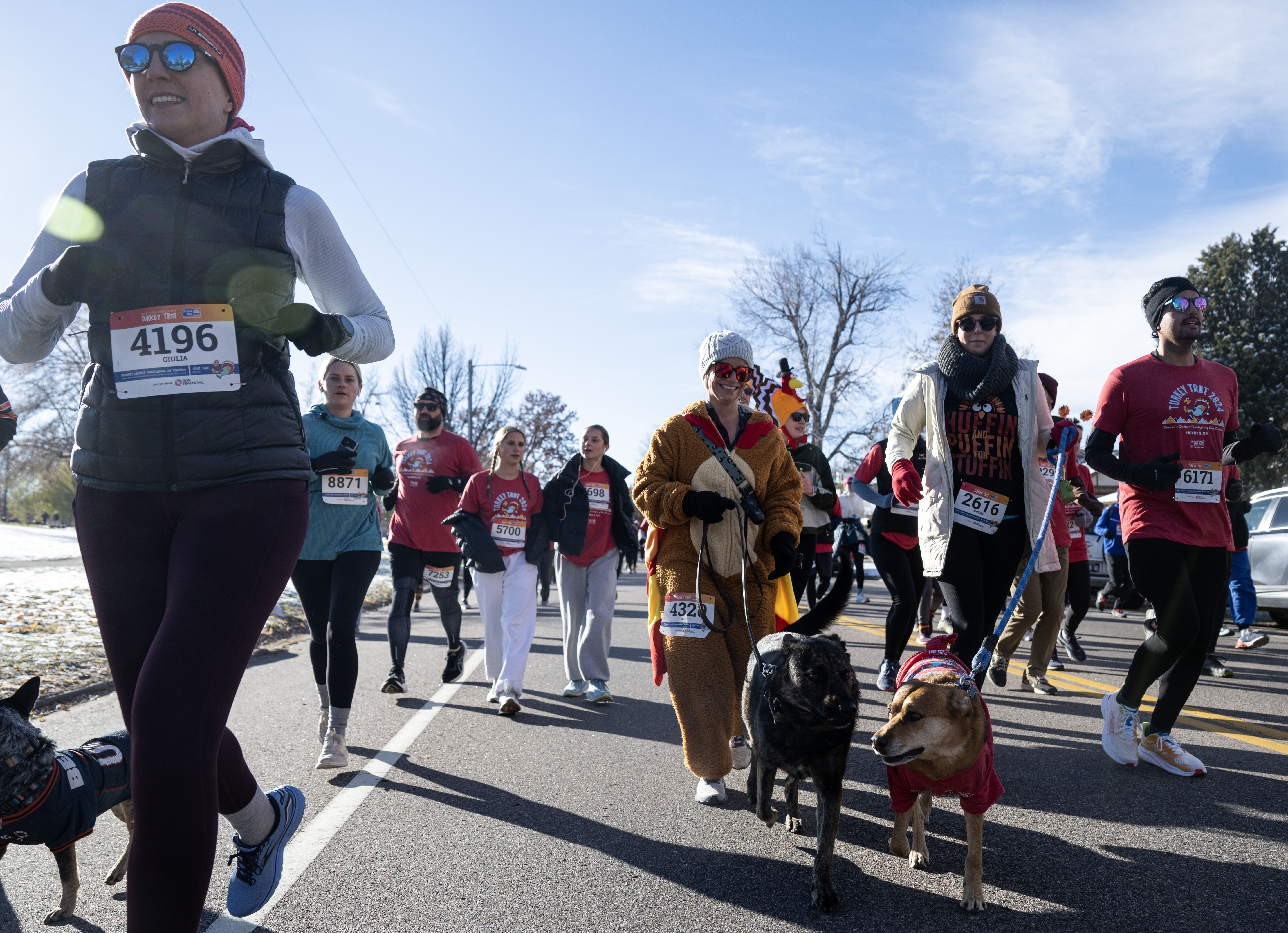 Runners jog through Washington Park during the 51st Mile High United Way Turkey Trot in Denver on Thursday, Nov. 28, 2024. (Stephen Swofford, Denver Gazette) (StephenSwoffordPhotographerstephen.swofford@gazette.comhttps://secure.gravatar.com/avatar/1ddcaf11c5d70eaa58546ddc4e038687?d=mm&r=g)