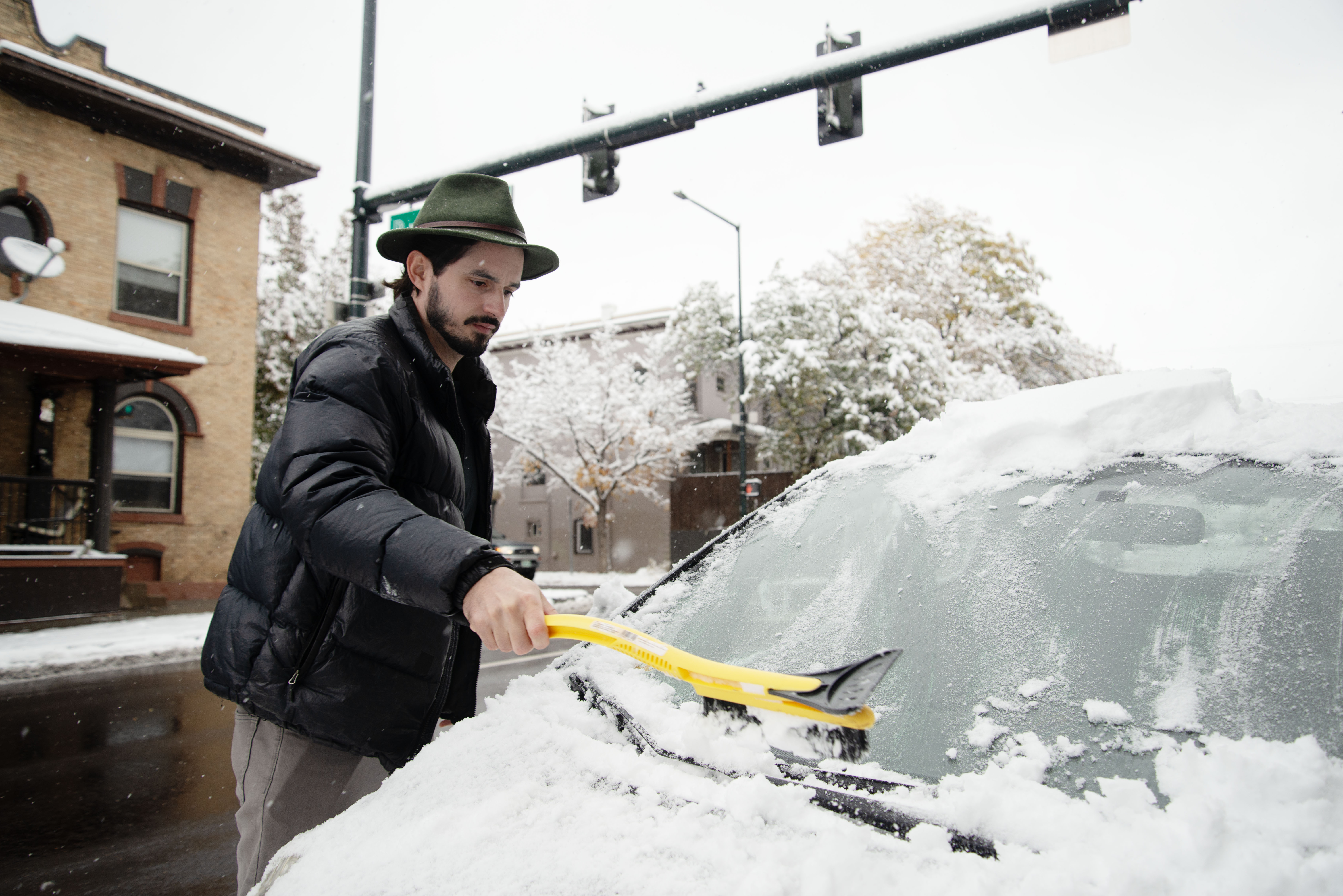 Winter storm causes closures, delays around metro Denver