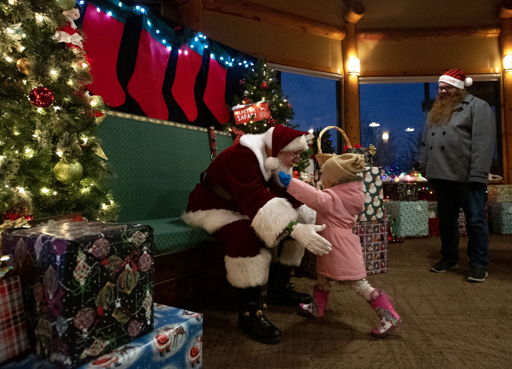 Where to get photos with Santa this holiday season around Colorado Springs