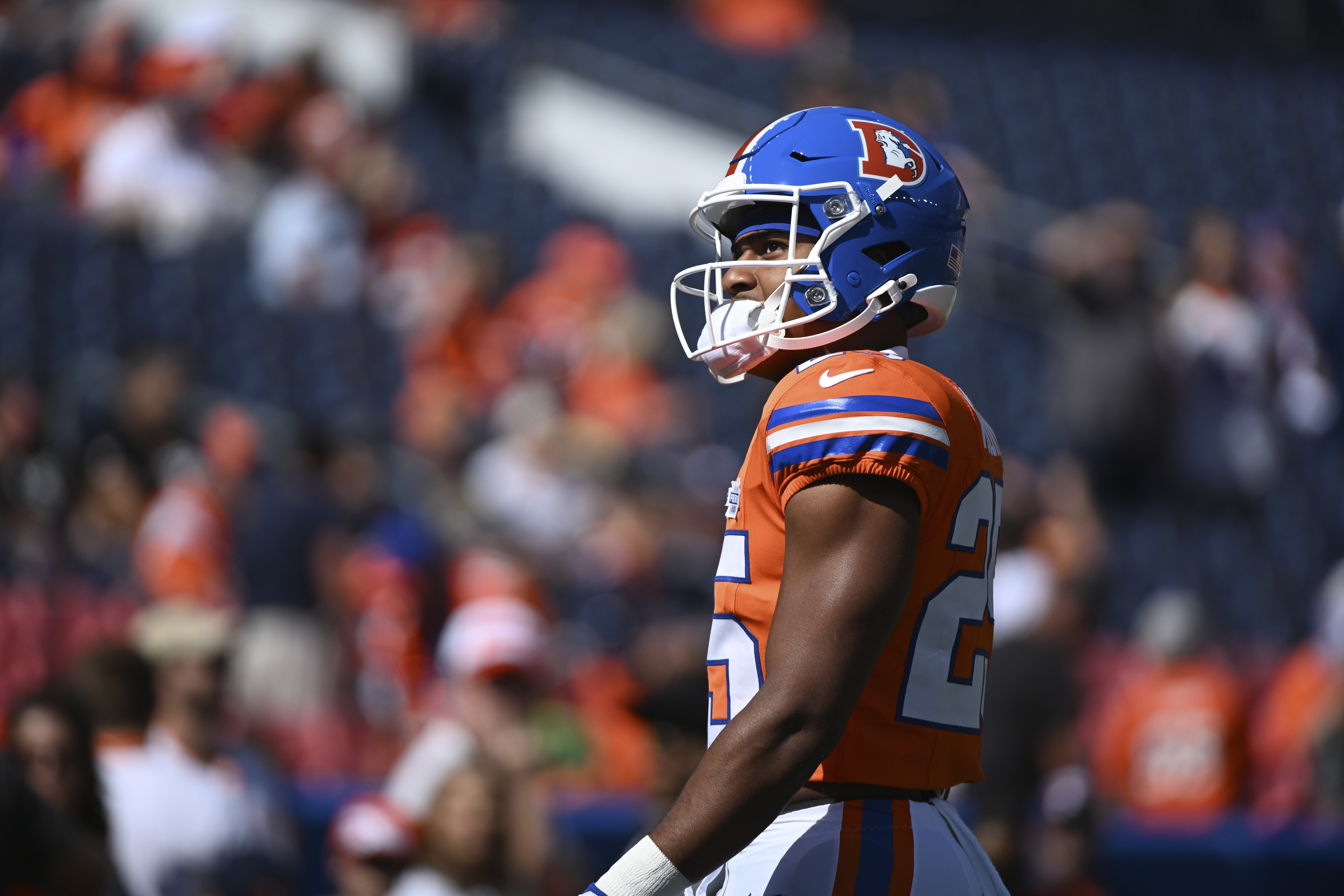 Broncos waive CB Levi Wallace; promote RB Blake Watson to active roster