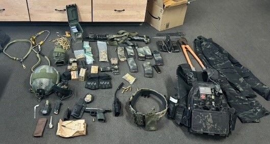 Man arrested with multiple guns and fake law enforcement badge in Clear Creek County