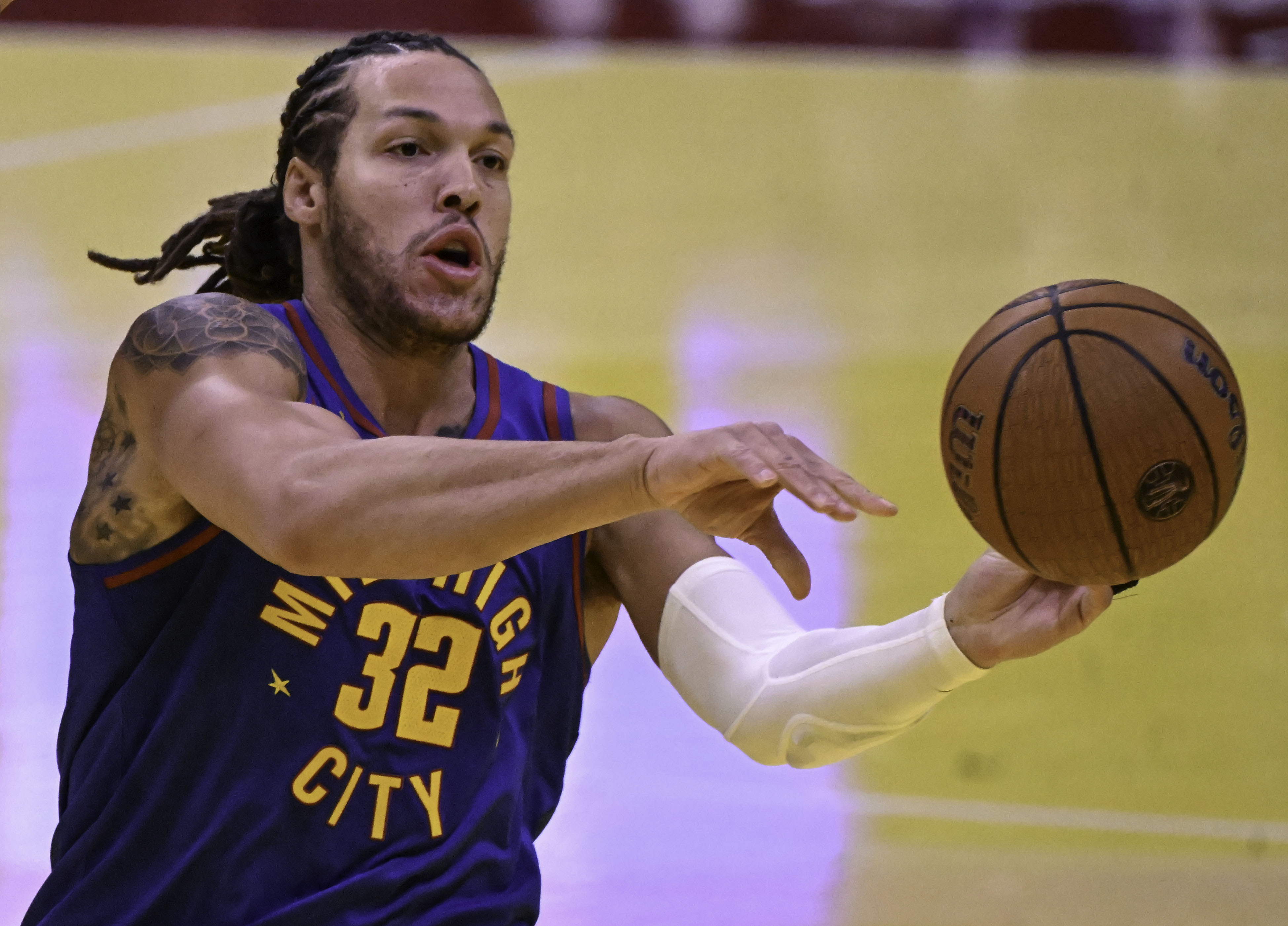 Acquiring forward Aaron Gordon, shown passing the ball during an NBA Cup Group Play game against the Warriors at Ball Arena on Dec. 3, helped the Nuggets win their only NBA championship. (Jerilee Bennett, The Gazette)