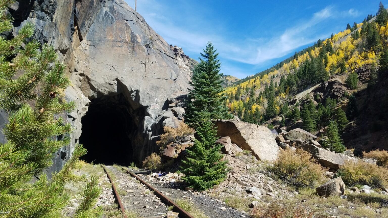 Passenger rail advocates push state to connect southern, western Colorado
