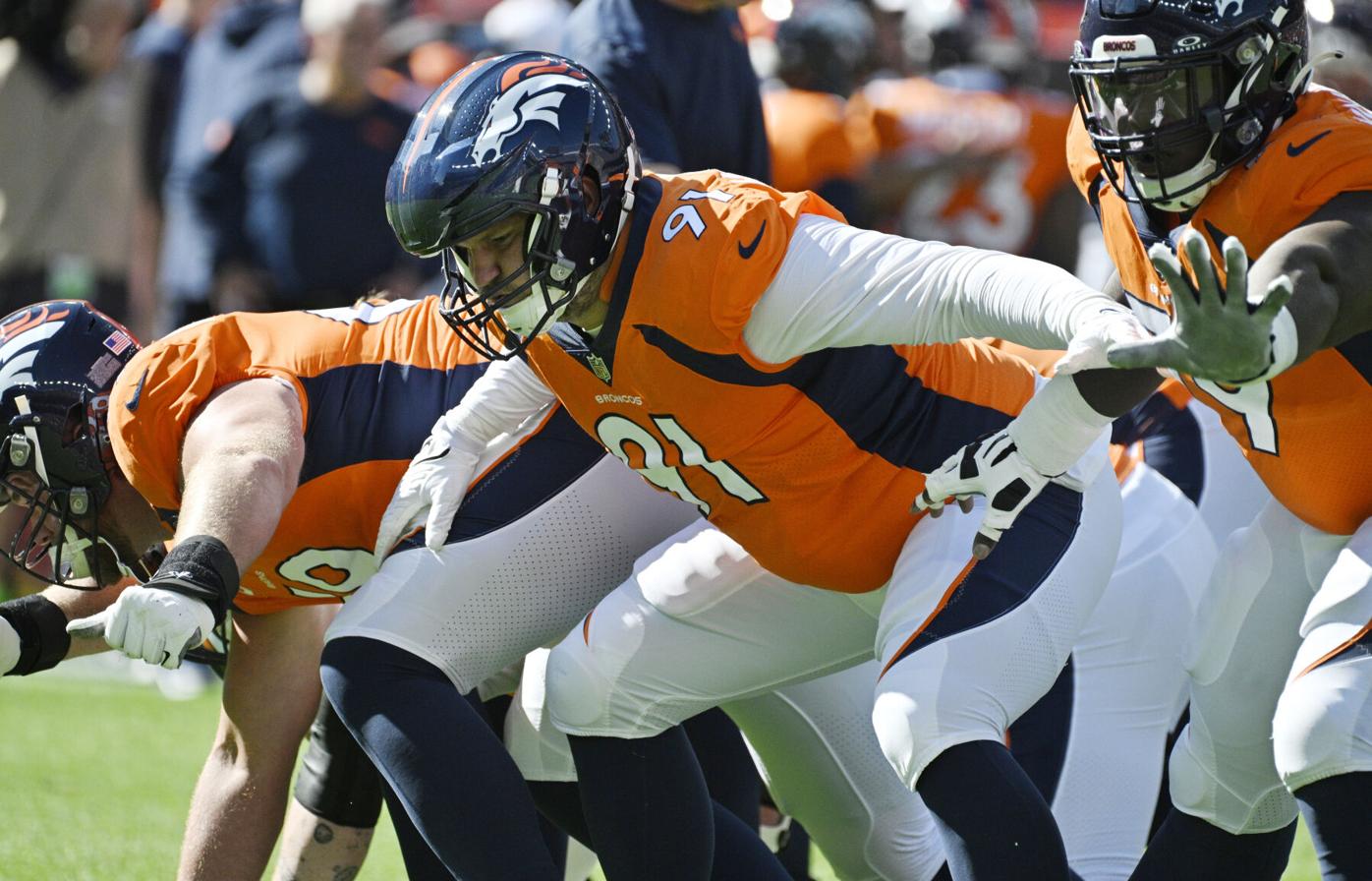 102423-dg-s-broncos-packers 88.JPG