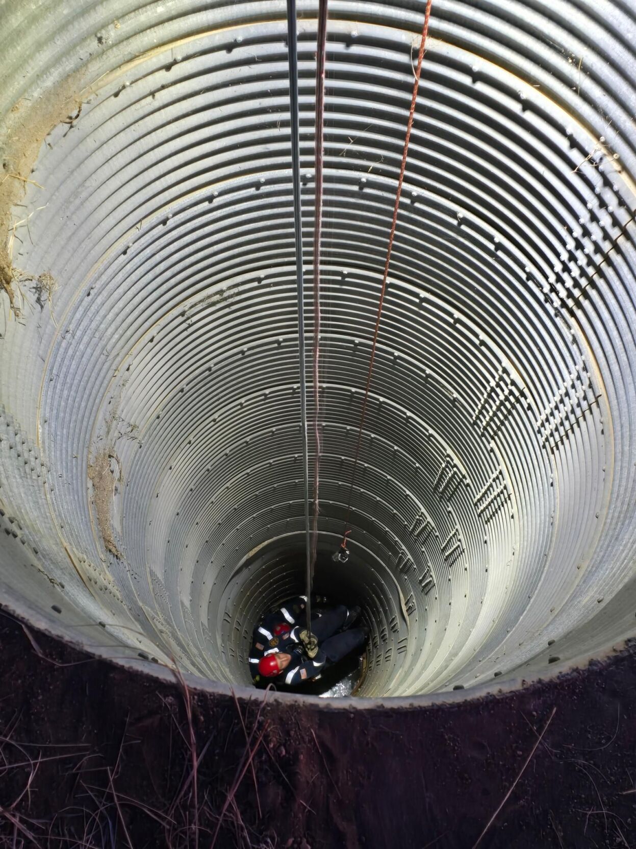 Sable Altura Fire Rescue silo fall 1