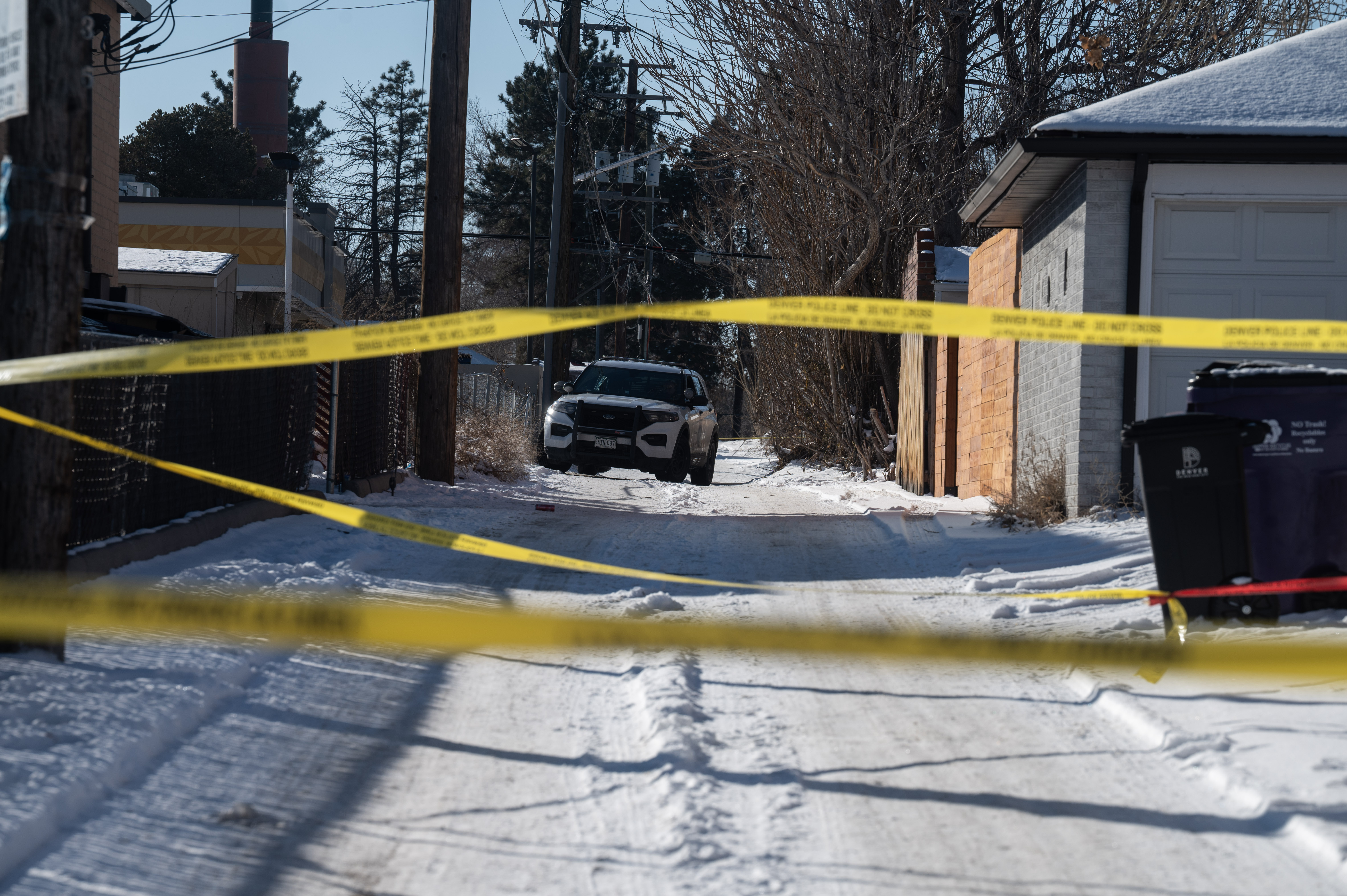 Police officers block access to a nearby alley as Crime Scene Investigators examine the scene of a shooting at a gas station on the corner of Colorado Blvd and E. 35th Ave in Denver on Monday, Jan. 27, 2025. (Stephen Swofford, Denver Gazette) (StephenSwoffordPhotographerstephen.swofford@gazette.comhttps://secure.gravatar.com/avatar/1ddcaf11c5d70eaa58546ddc4e038687?d=mm&r=g)