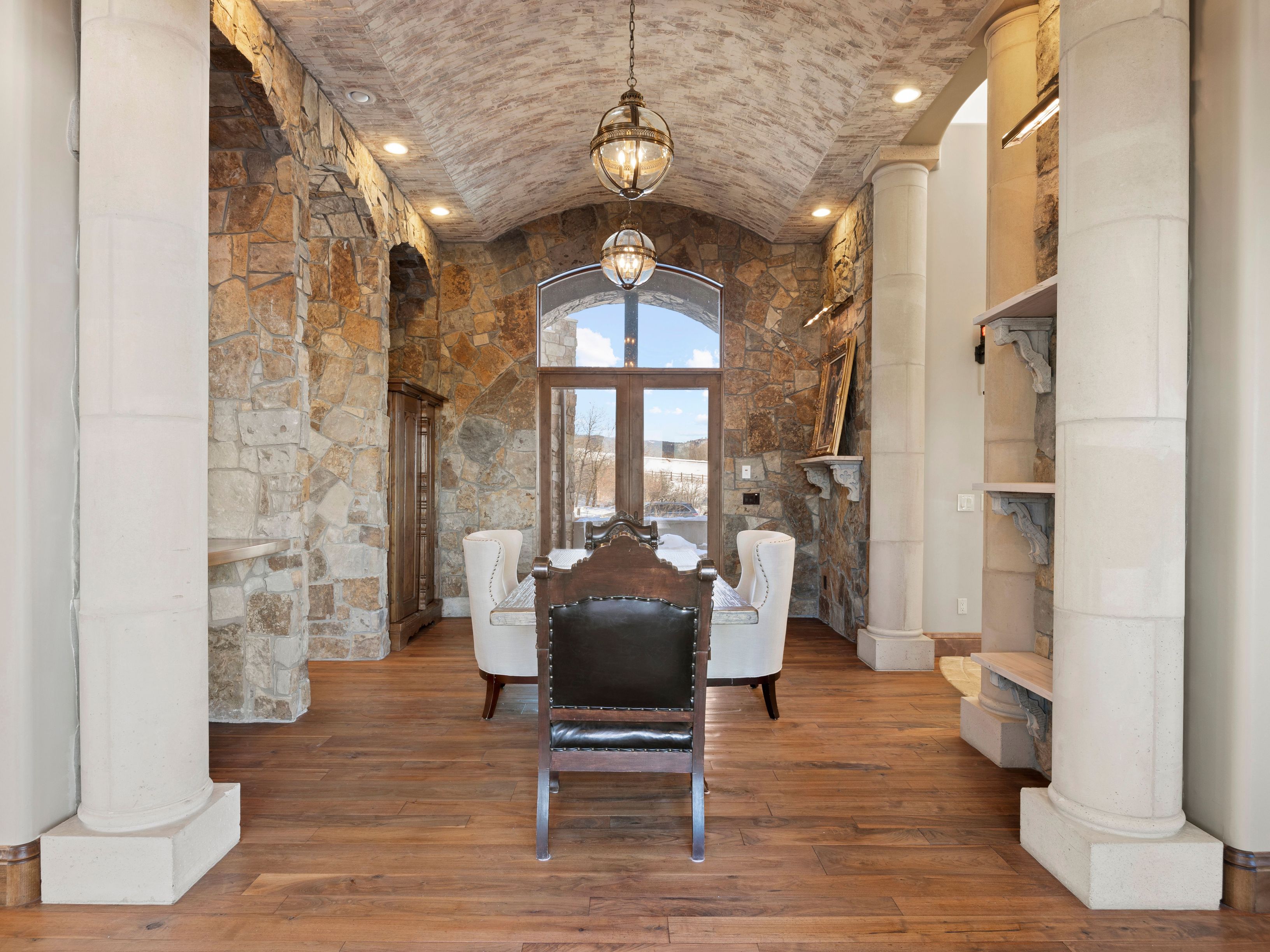Photo: Travis Woolford for LIV Sotheby’s International Realty