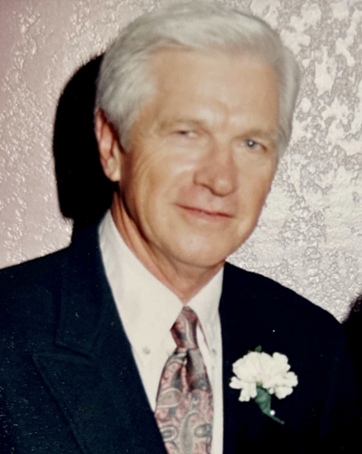Kubiak.Suit.png