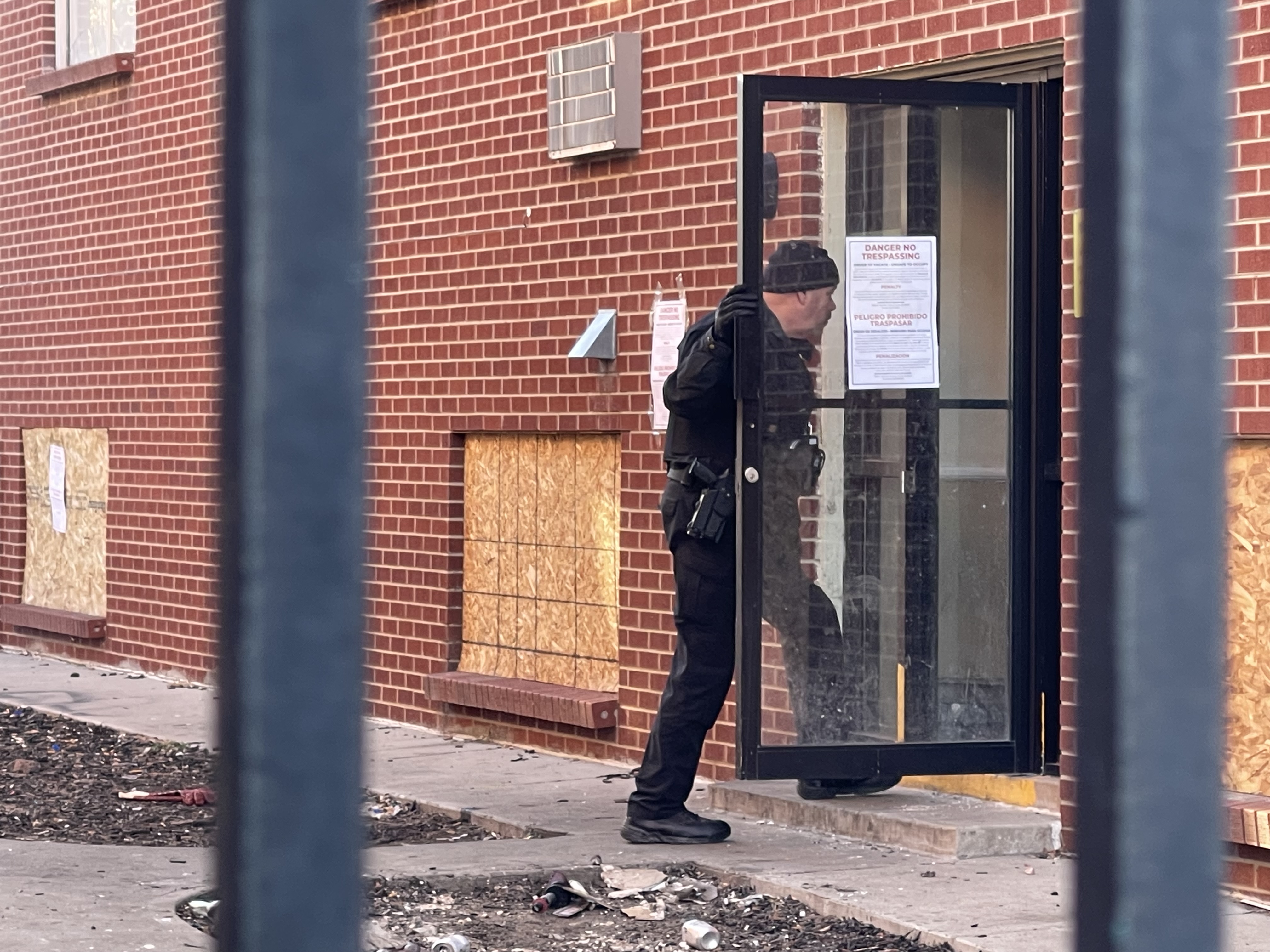 A law enforcement agent enters the Edge at Lowry apartment complex in Aurora Wednesday morning after an illegal immigration raid. (NicoBrambilanico.brambila@denvergazette.comhttps://denvergazette.com/content/tncms/avatars/4/ec/74a/4ec74aa2-71b0-11ed-af6f-0f0ae7acf7b0.d52fca74e95503d77da50127c9ff4e2d.png)