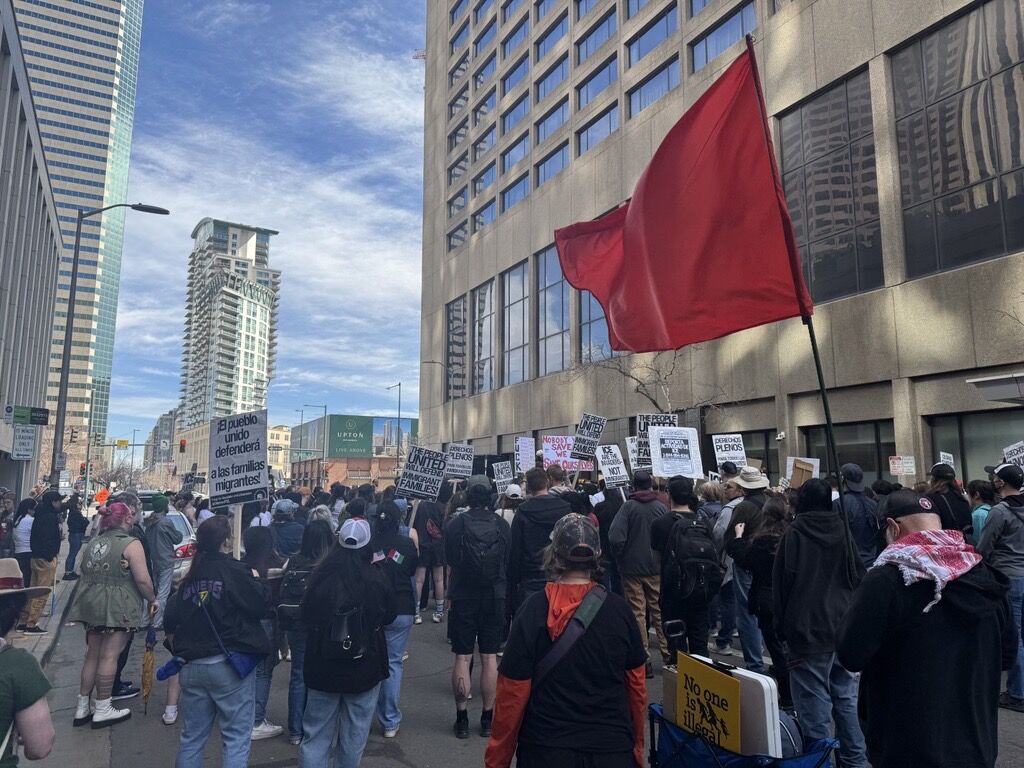 Hundreds rally in Denver to support immigrants amid rising deportations