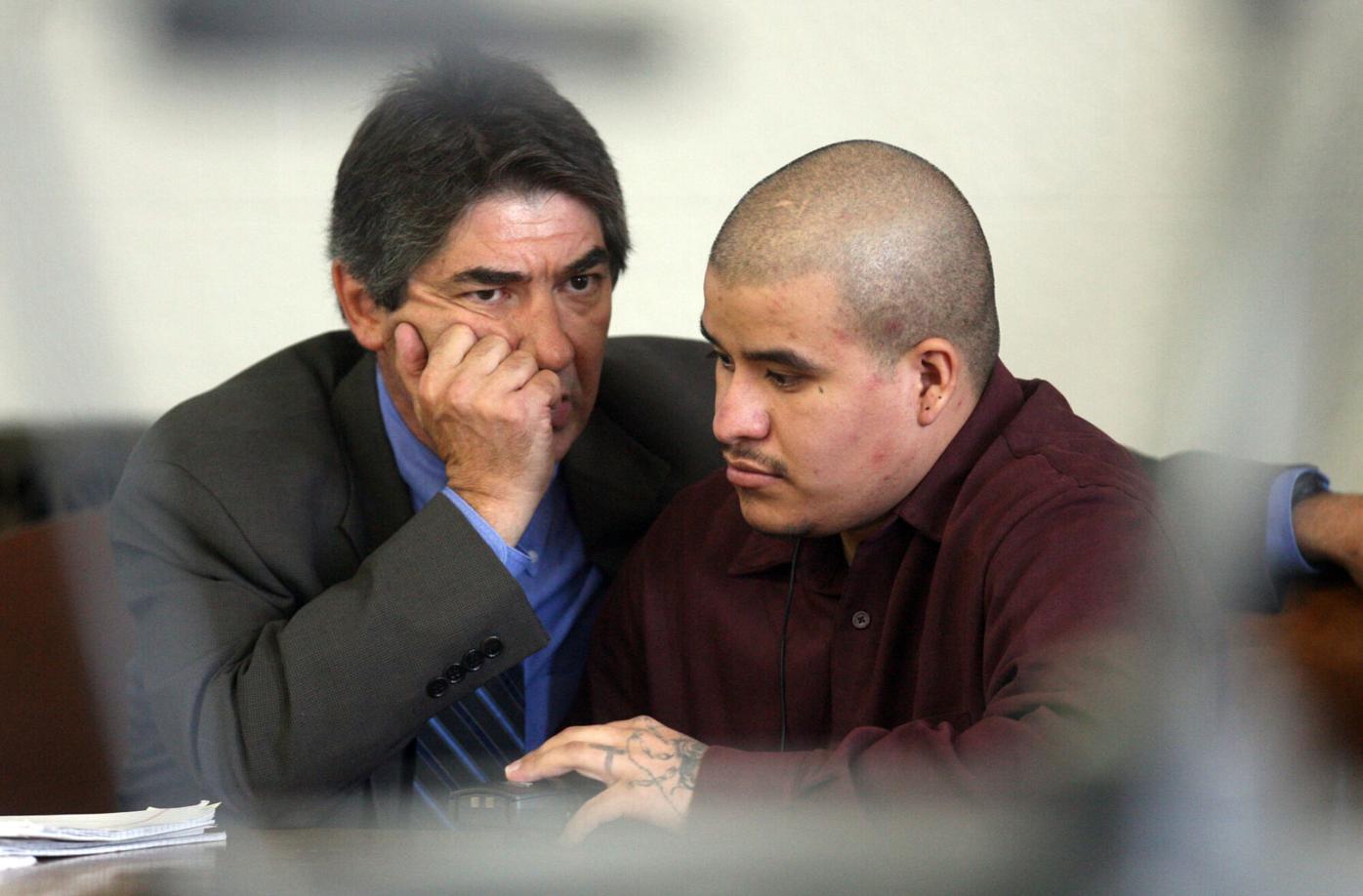 Man sentenced for killing police officer in 2005 applies for early release