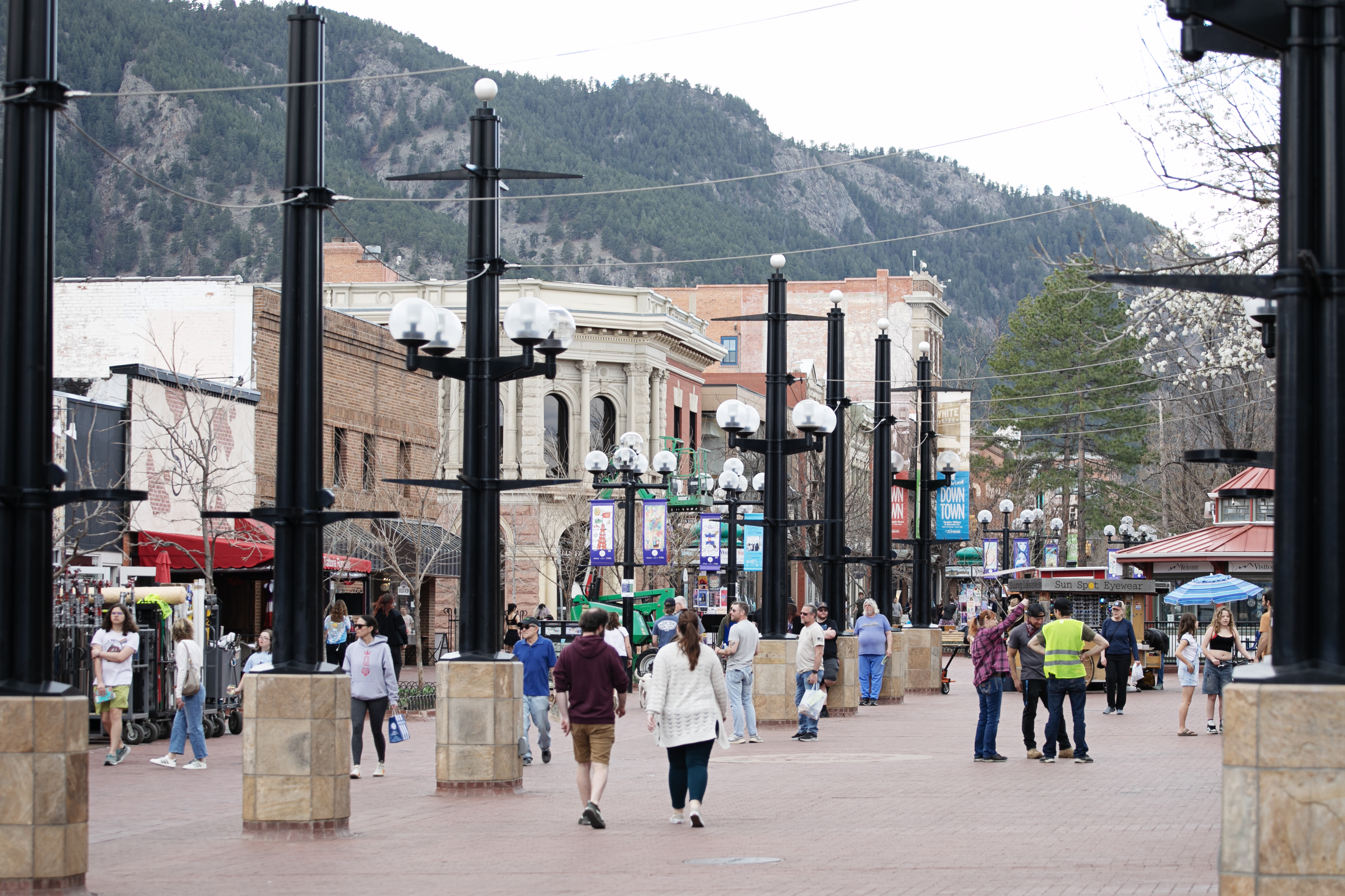 Pedestrians walk around Pearl Street in Boulder, Colo. on Thursday, March 27, 2025. (TomHellauerMultimedia Producertom.hellauer@denvergazette.comhttps://denvergazette.com/content/tncms/avatars/f/9e/622/f9e6228a-3b6b-11ed-bf10-fbb71fa8e421.f54b911252c540f1d61709edc4727a39.png)