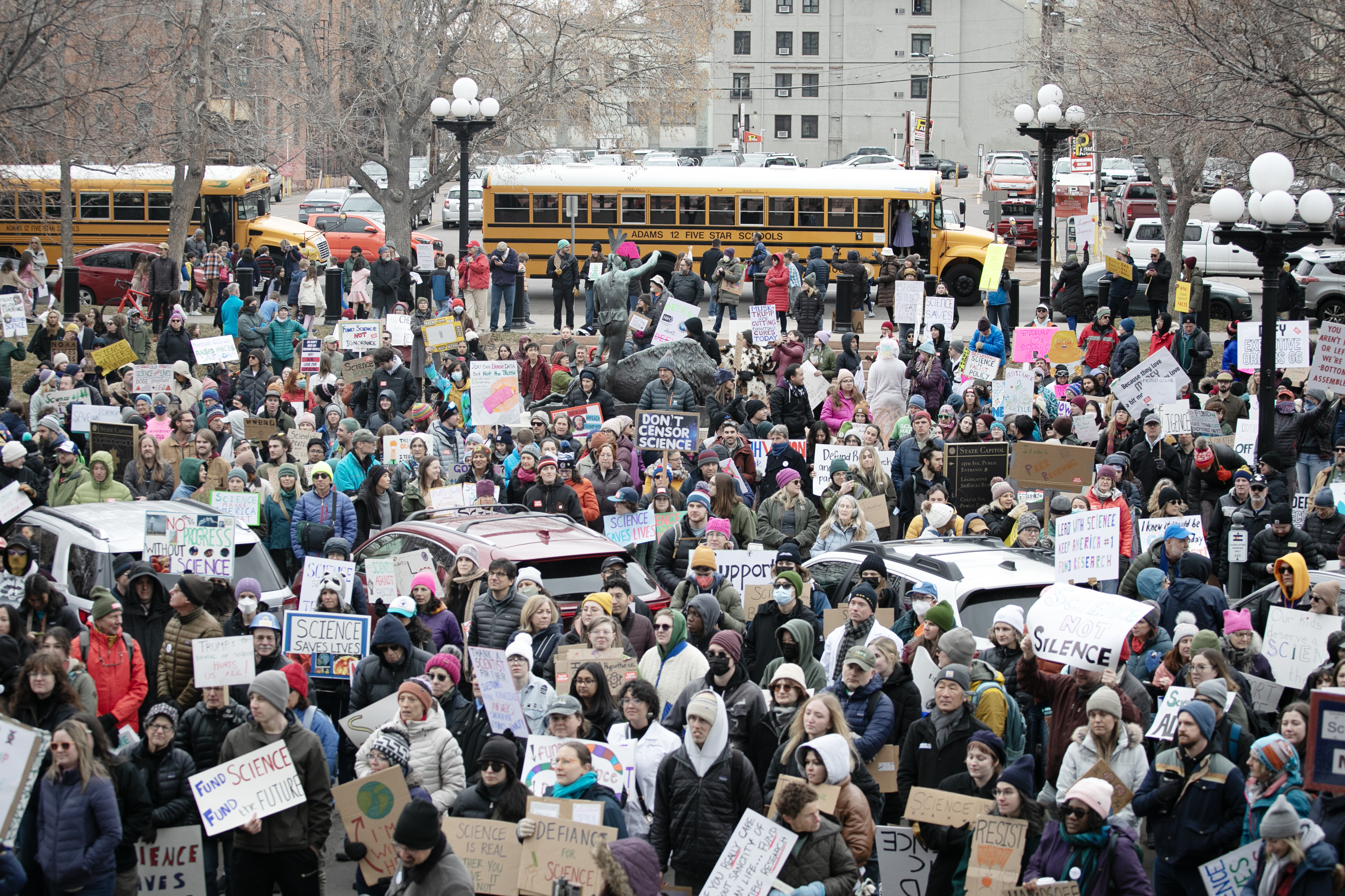 ‘Stand Up for Science’ rally draws hundreds in cold to Capitol