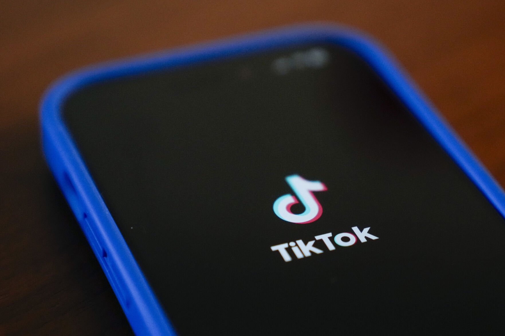 The TikTok app logo is shown on an iPhone on Friday, Jan. 17, 2025, in Houston. (AP Photo/Ashley Landis) (LuigeDel PuertoManaging Editorluige.delpuerto@gazette.comhttps://secure.gravatar.com/avatar/766fd31de2cd272e966b7901a72100e4?d=mm&r=g)