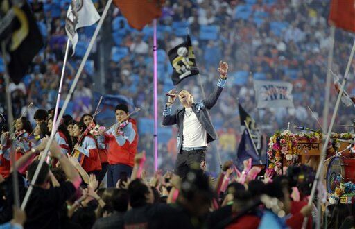 Coldplay singer Chris Martin perfporms during halftime of the NFL Super Bowl 50 football game Sunday, Feb. 7, 2016, in Santa Clara, Calif. (AP Photo/Julie Jacobson) (Julie Jacobson)