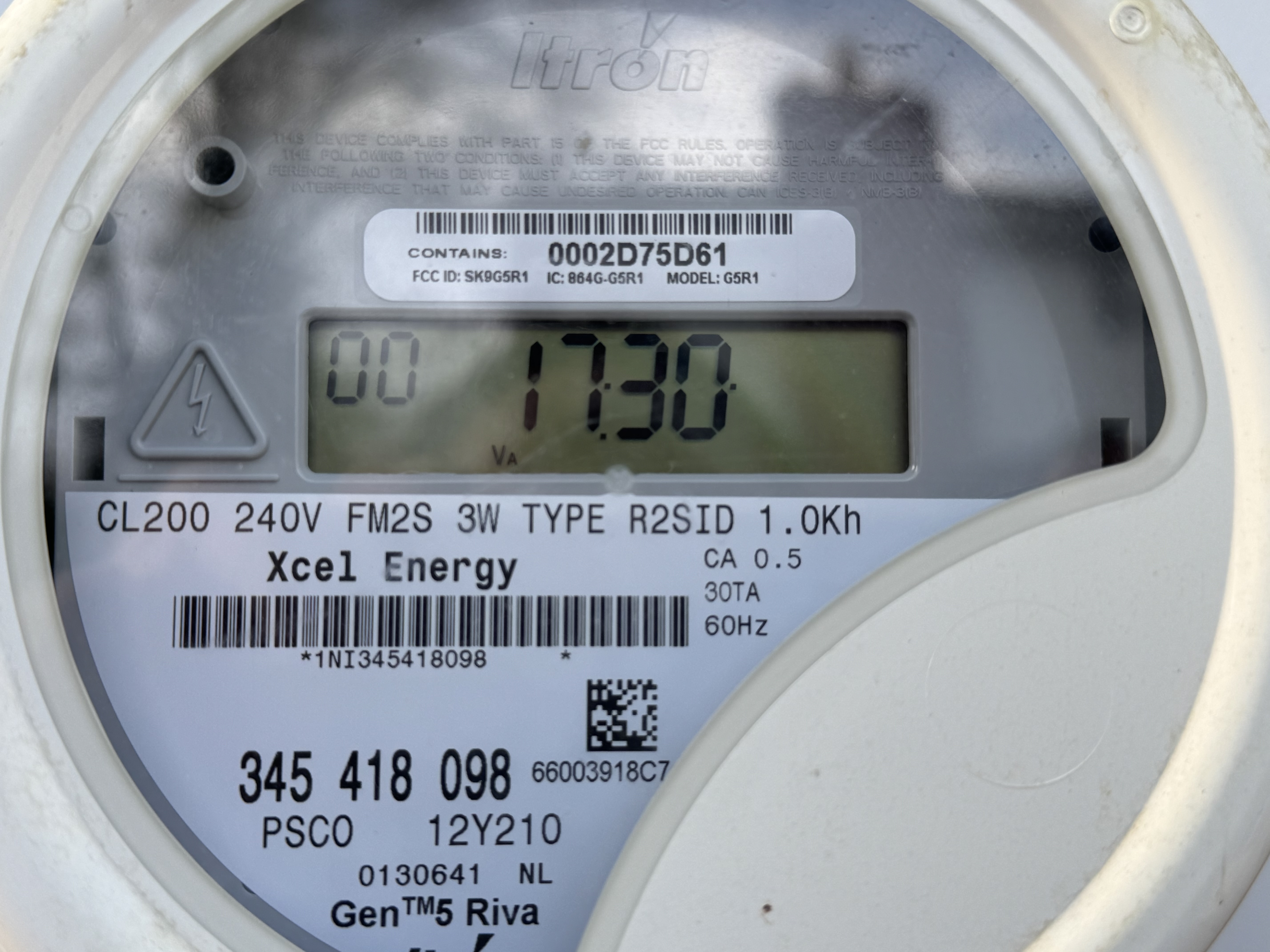 Poll: Colorado residents paying 24% more for electricity