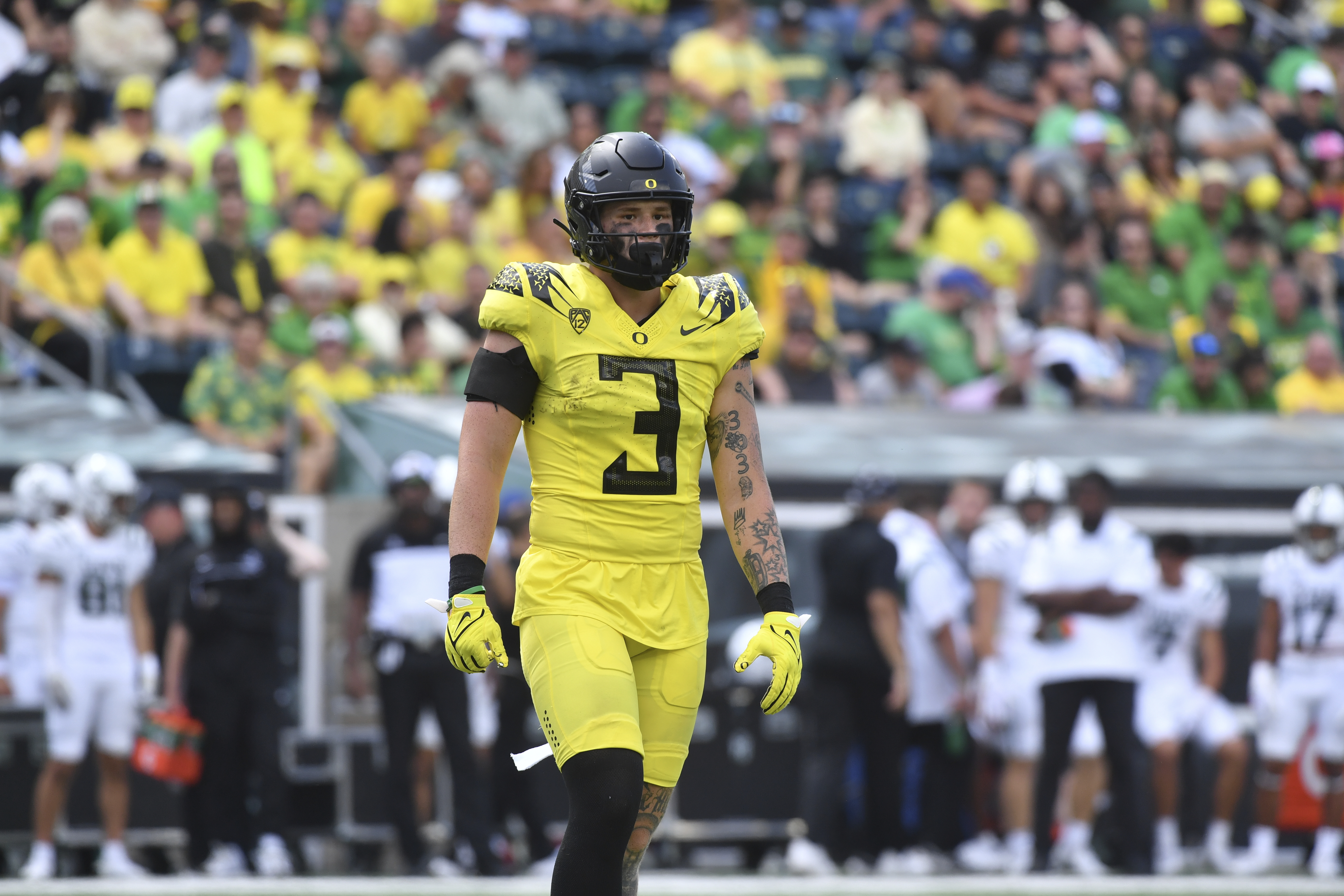 Oregon tight end Terrance Ferguson (3) lines up against Portland State during the first half of an NCAA college football game Saturday, Sept. 2, 2023, in Eugene, Ore. (AP Photo/Andy Nelson) (Andy Nelson)