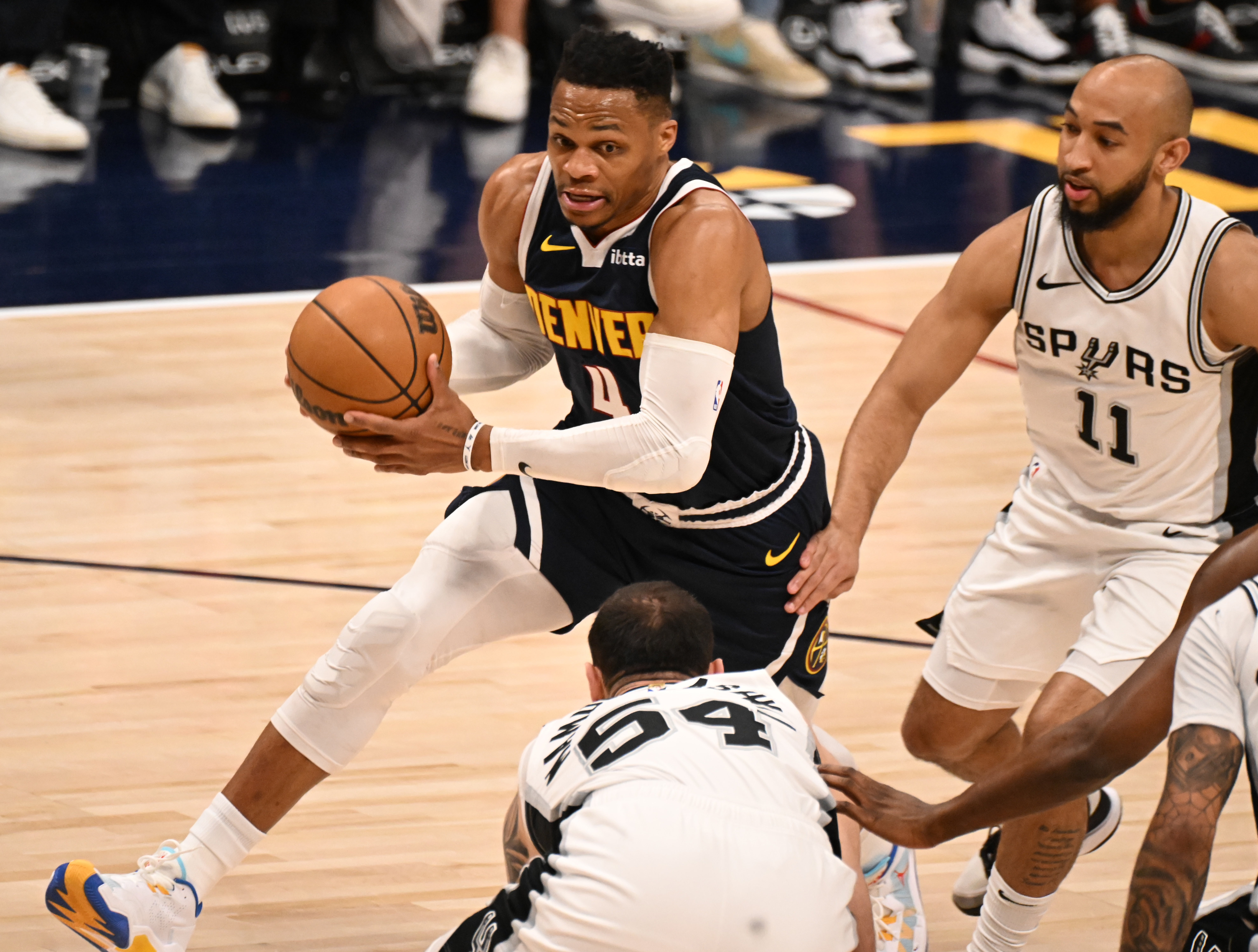 PHOTOS: Nuggets Lose to Spurs 113-106