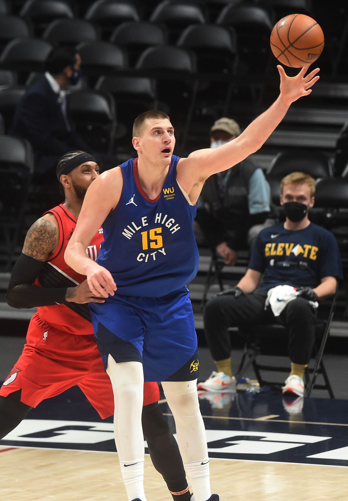 Woody Paige: Nikola Jokic must dominate Phoenix’s Deandre Ayton for Nuggets to succeed