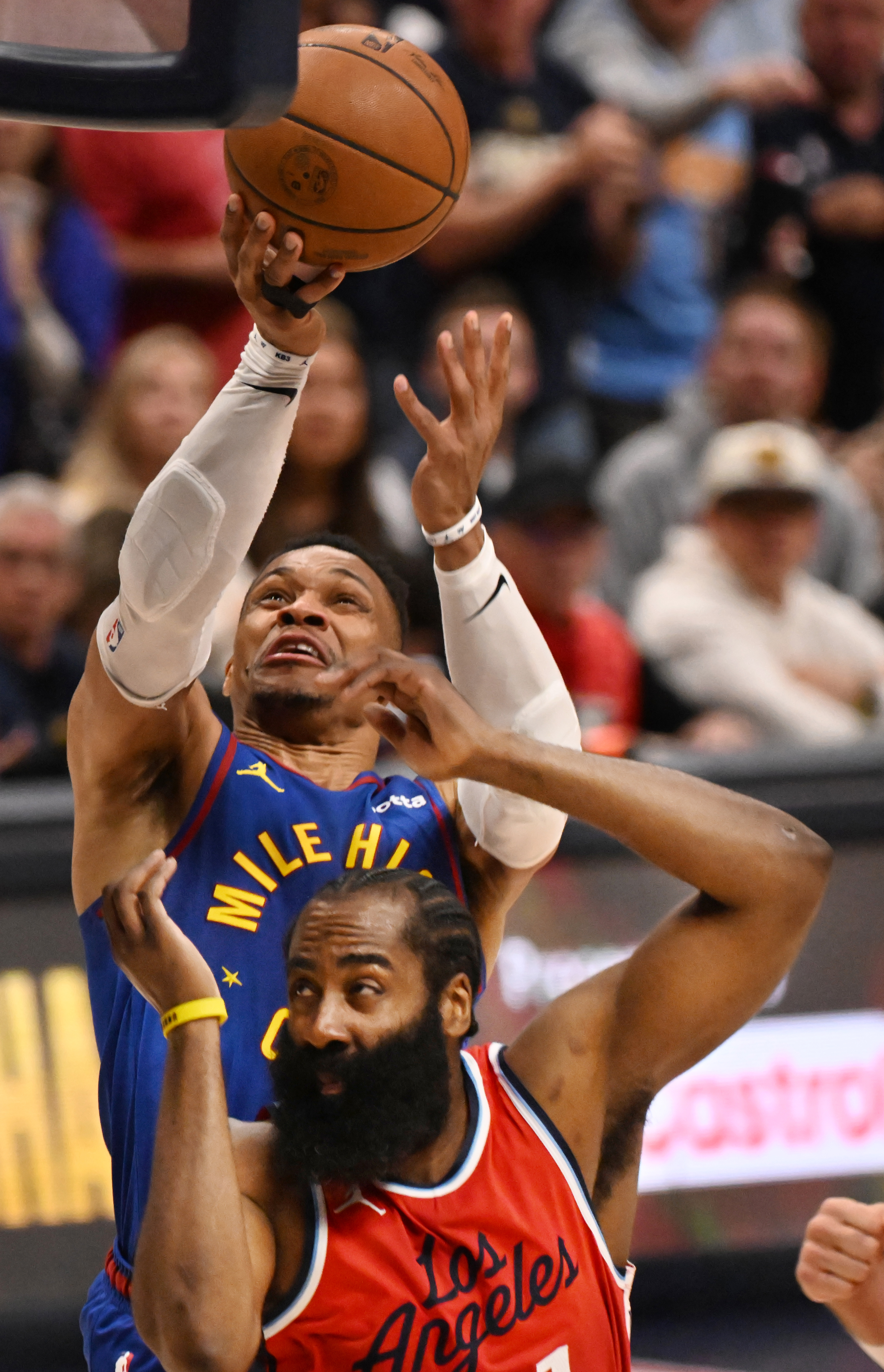 Russell Westbrook wills Nuggets to 112-110 win over Los Angeles Clippers in Game 1