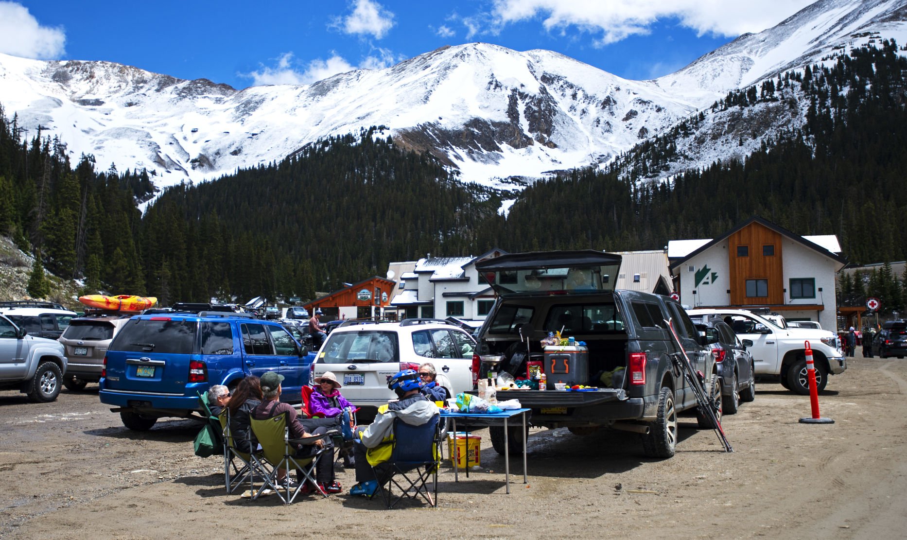 Colorado ski area adjusting parking reservations for next season