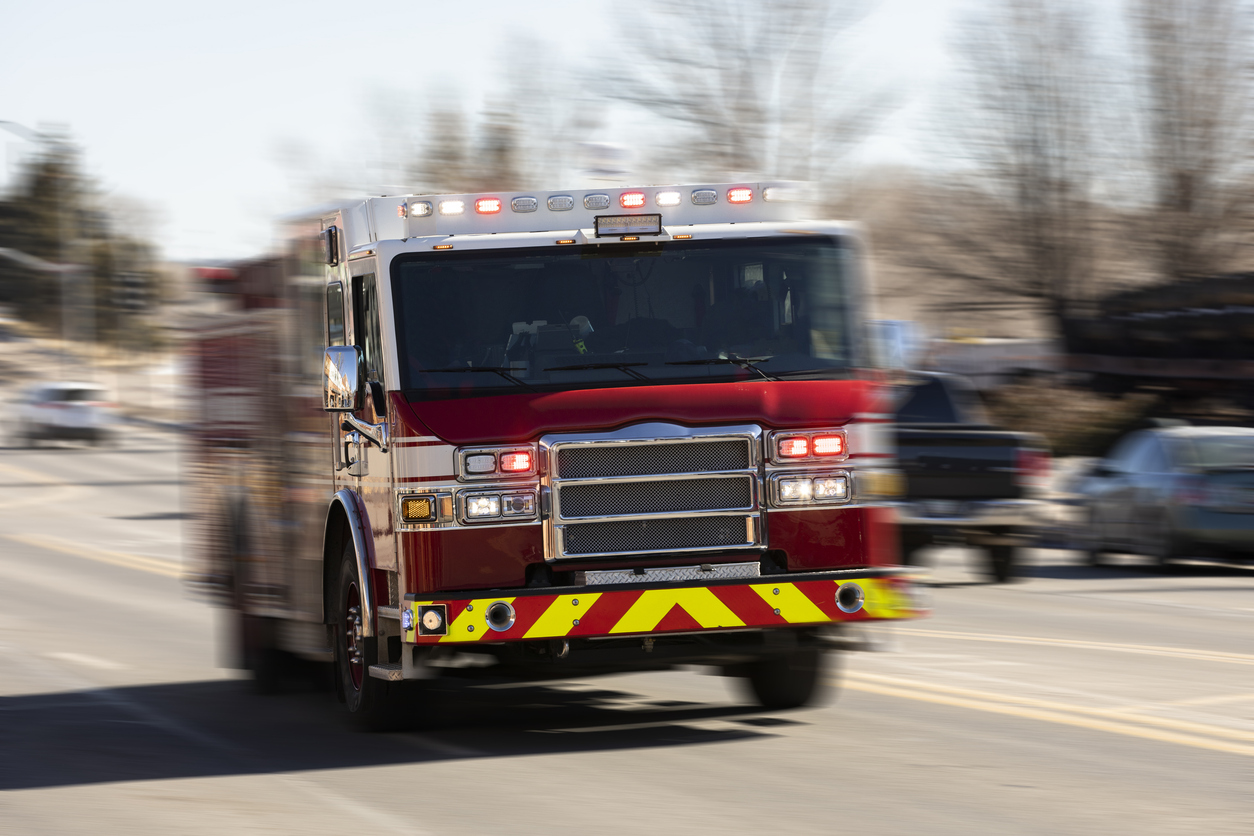 1 dead following commercial fire in Denver