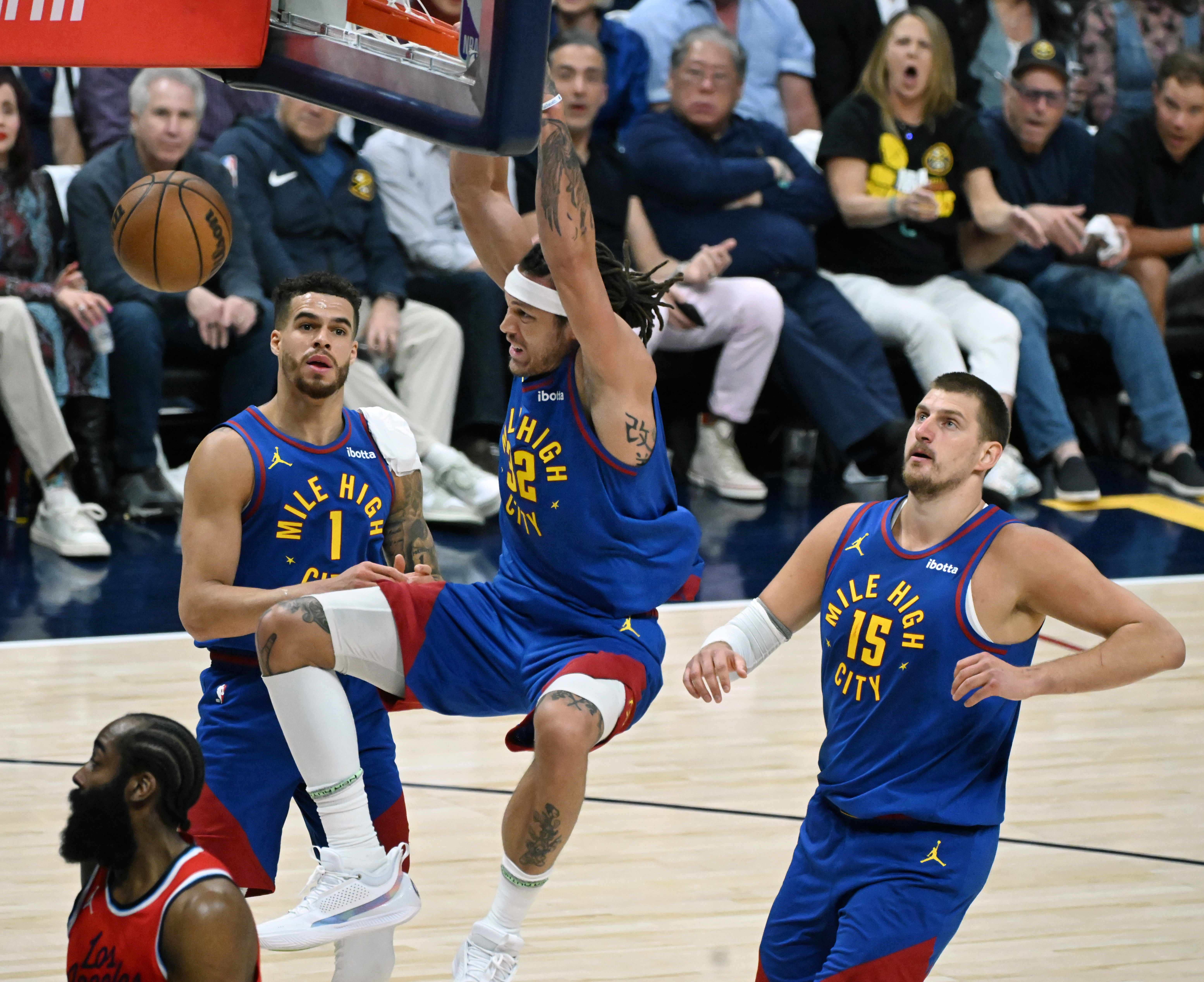 PHOTOS: Nuggets Rout Clippers 120-101 in Game 7