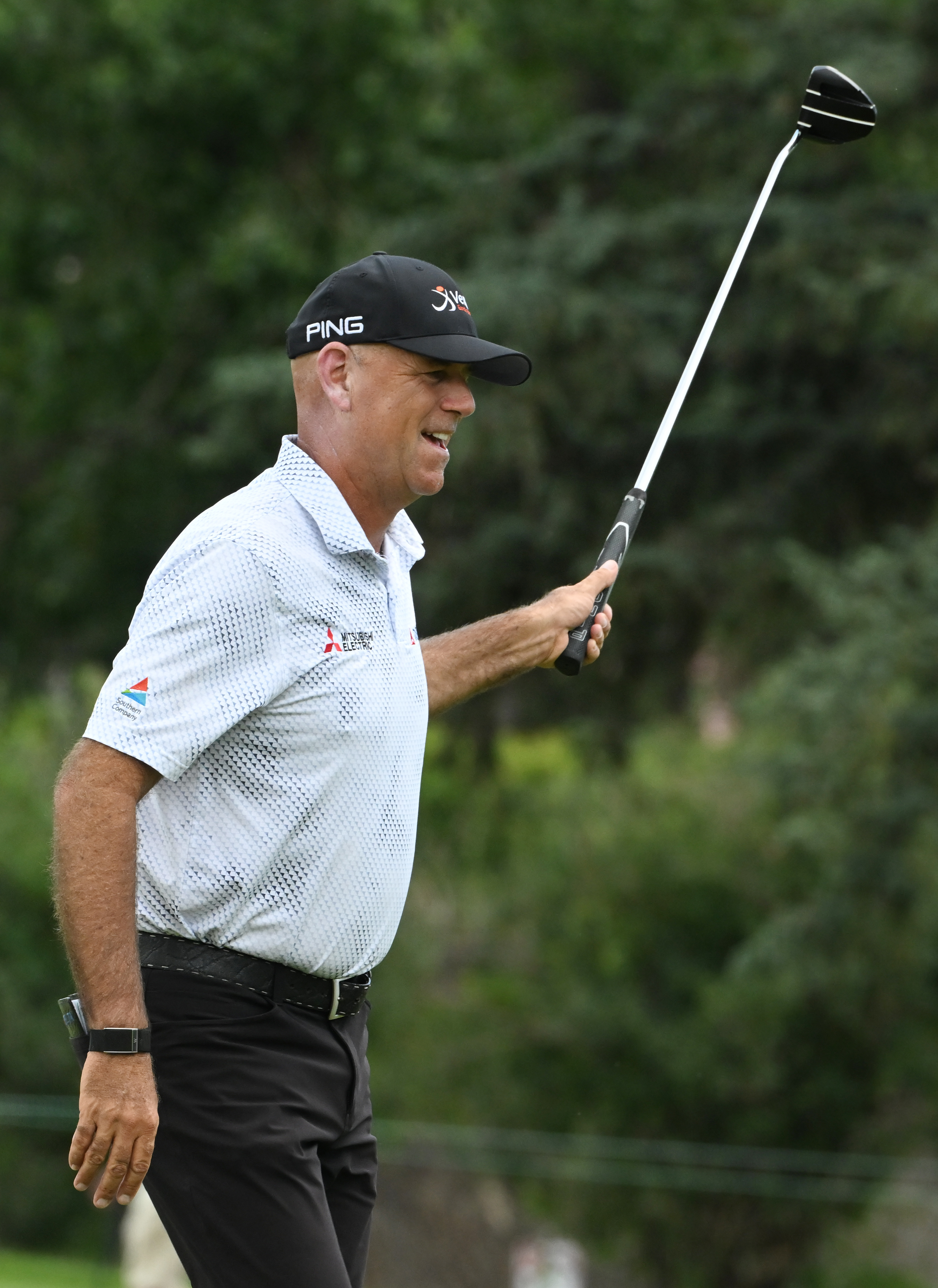 Stewart Cink celebrates a birdie on Hole 6 at the U.S. Senior Open Championship at the Broadmoor Golf Club on Friday, June 27, 2025. This was the second day of competition being held in Colorado Springs, Colorado. Halfway through the day Harrington and Cink were tied for first place at -6. (Jerilee Bennett,The Gazette)